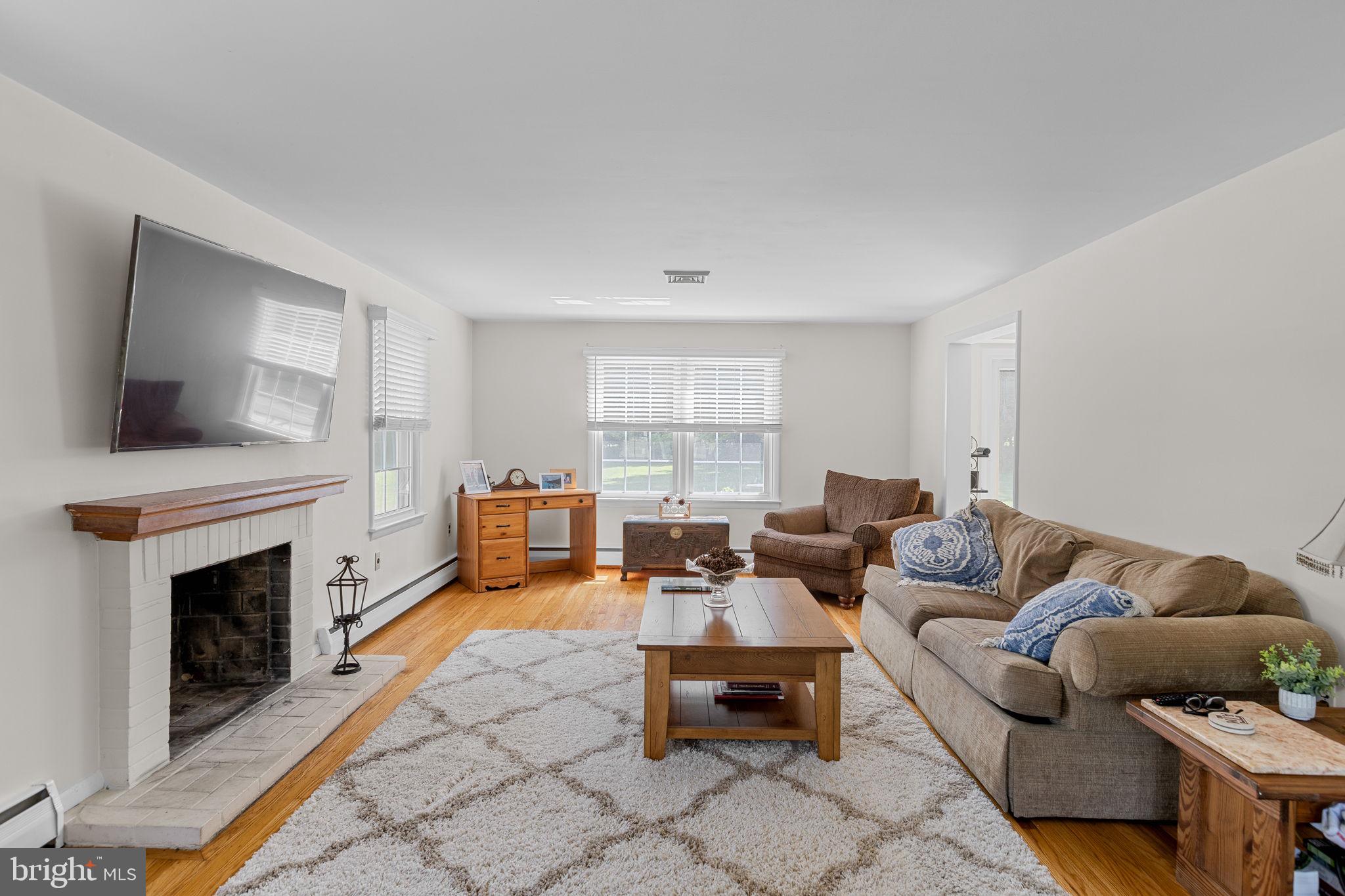MAPLE GLEN - Residential