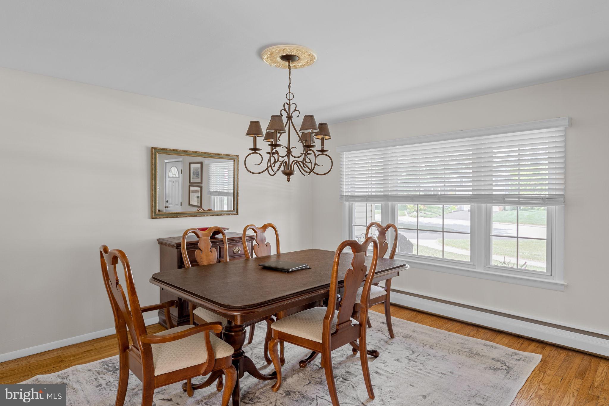MAPLE GLEN - Residential
