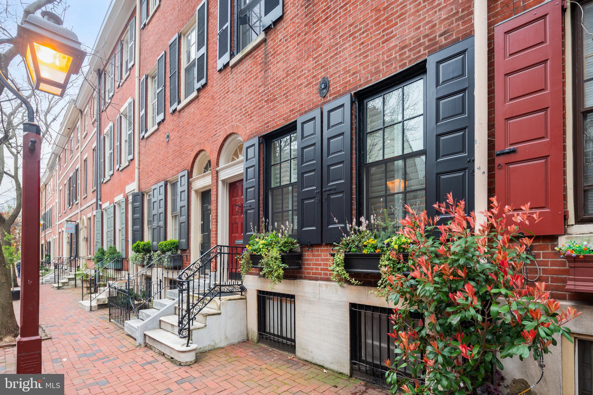 SOCIETY HILL - Residential
