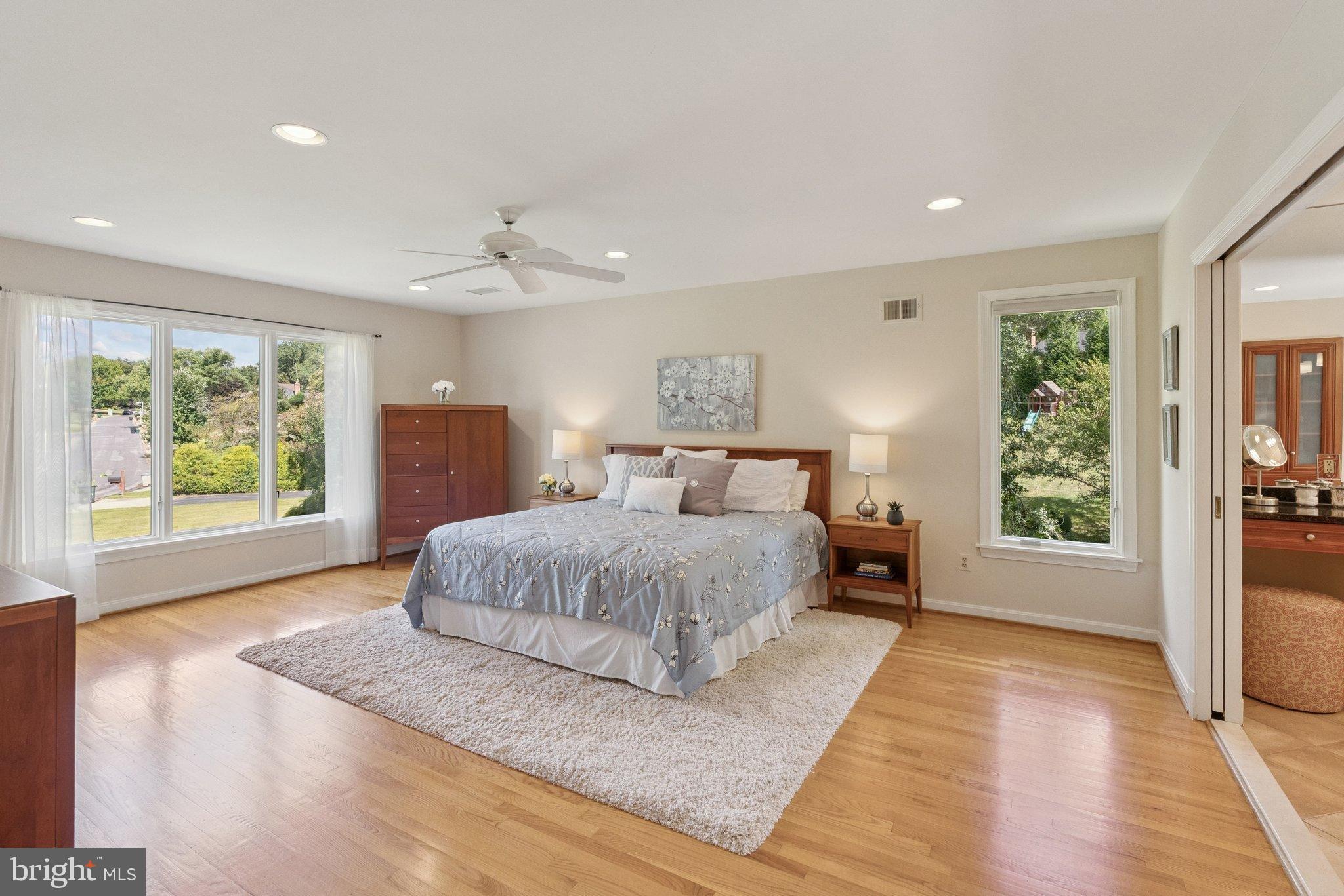POTOMAC VILLAGE - Residential