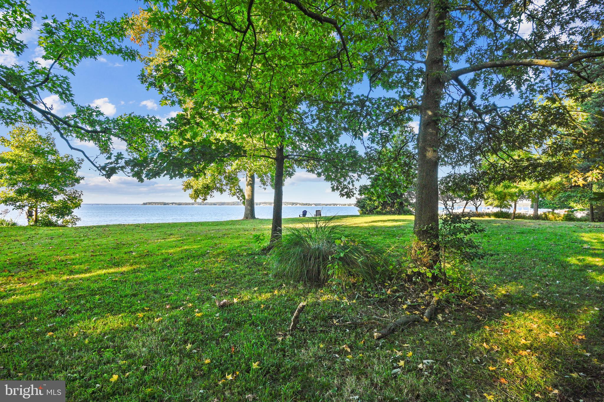 OAKWOOD - Land