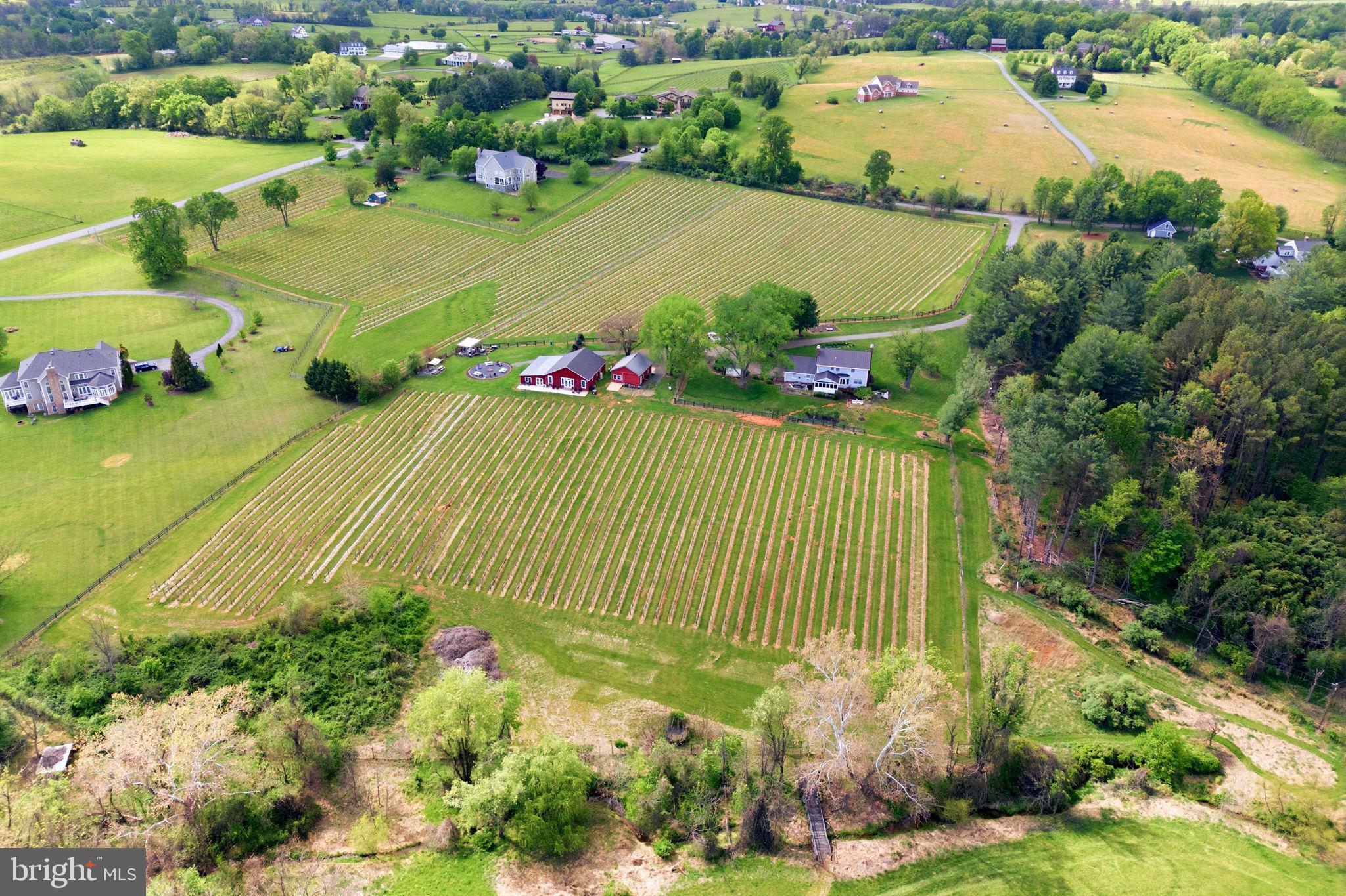 WATERFORD - Commercial Sale