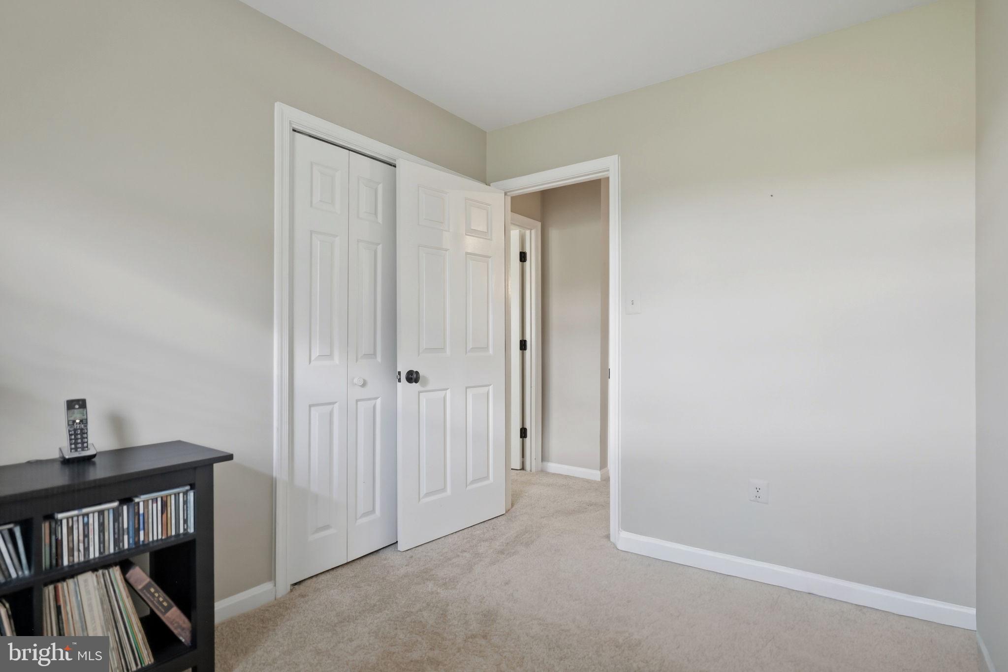 WATERFORD - Commercial Sale