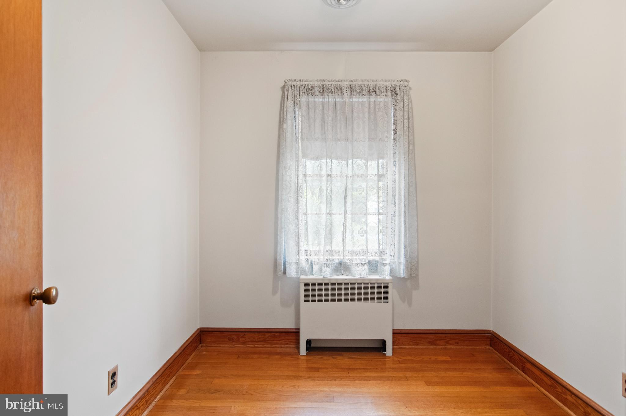 CLEARVIEW/CHATHAM HGTS - Commercial Sale