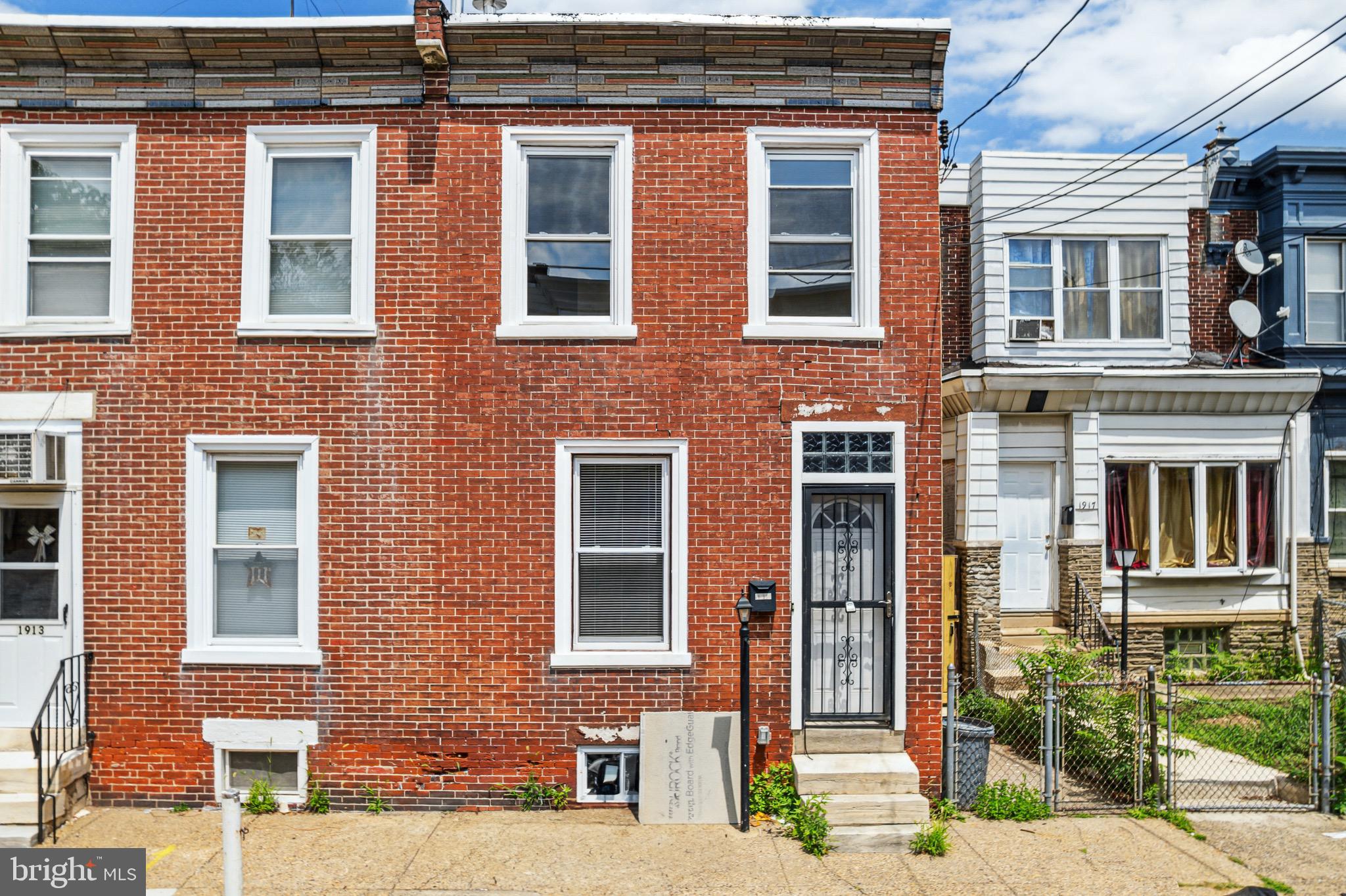 KENSINGTON - Residential