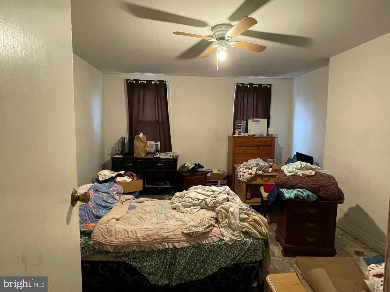 WOODMERE - Residential