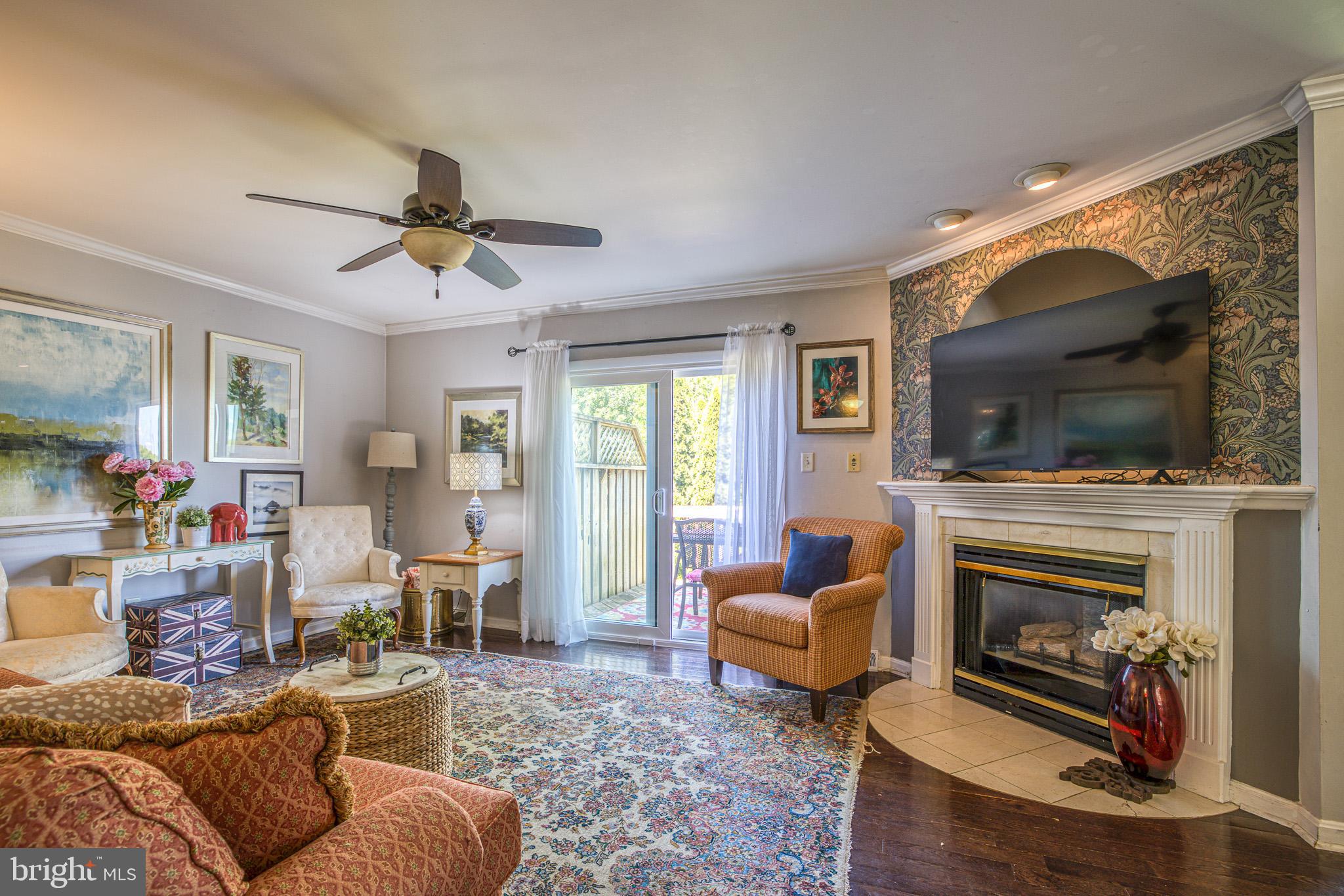 CROSSGATES - Residential