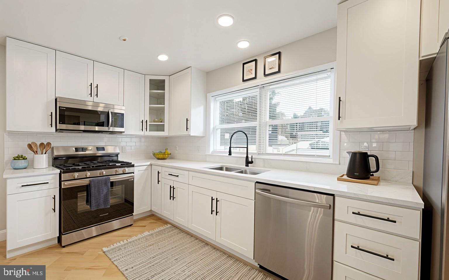 HATHAWAY - Residential