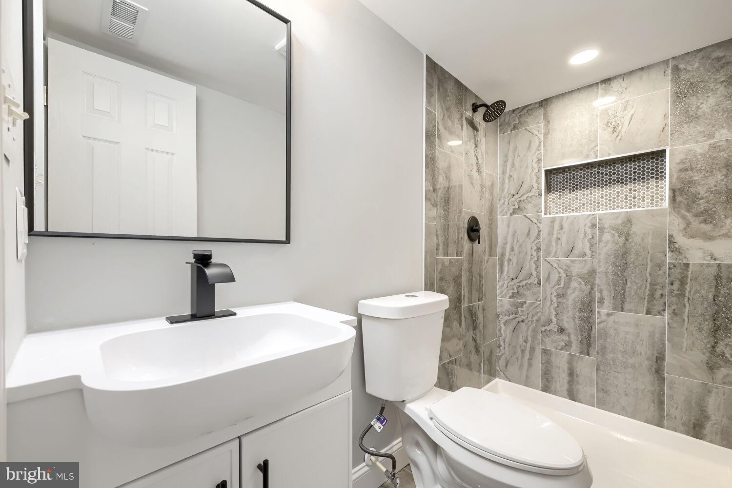 HATHAWAY - Residential