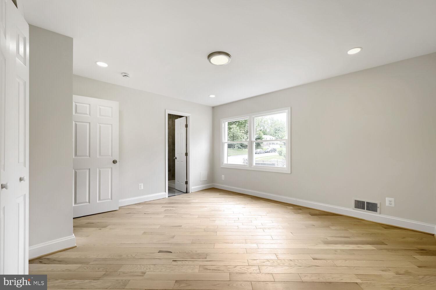 HATHAWAY - Residential