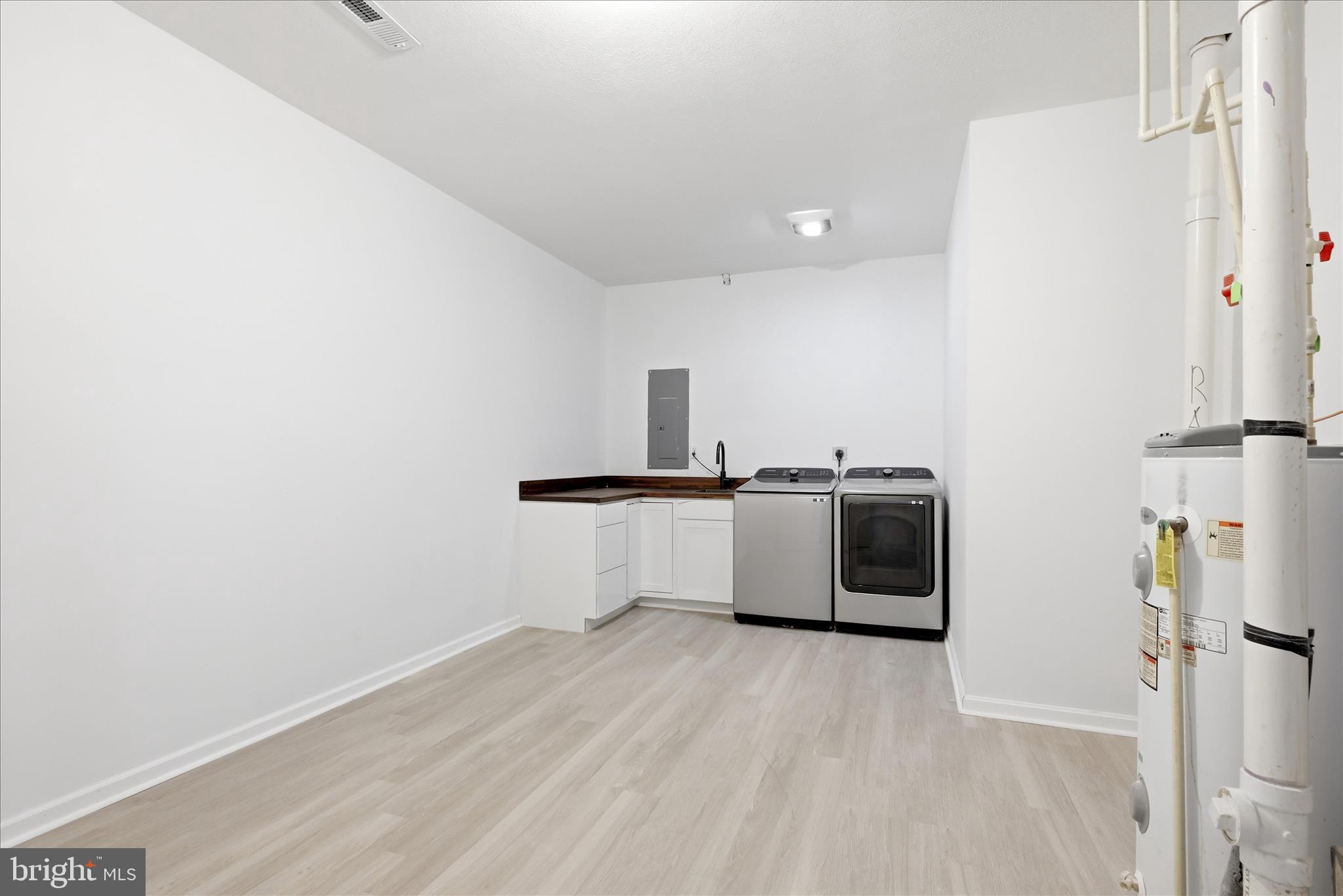 RAM HILL ESTATES - Residential