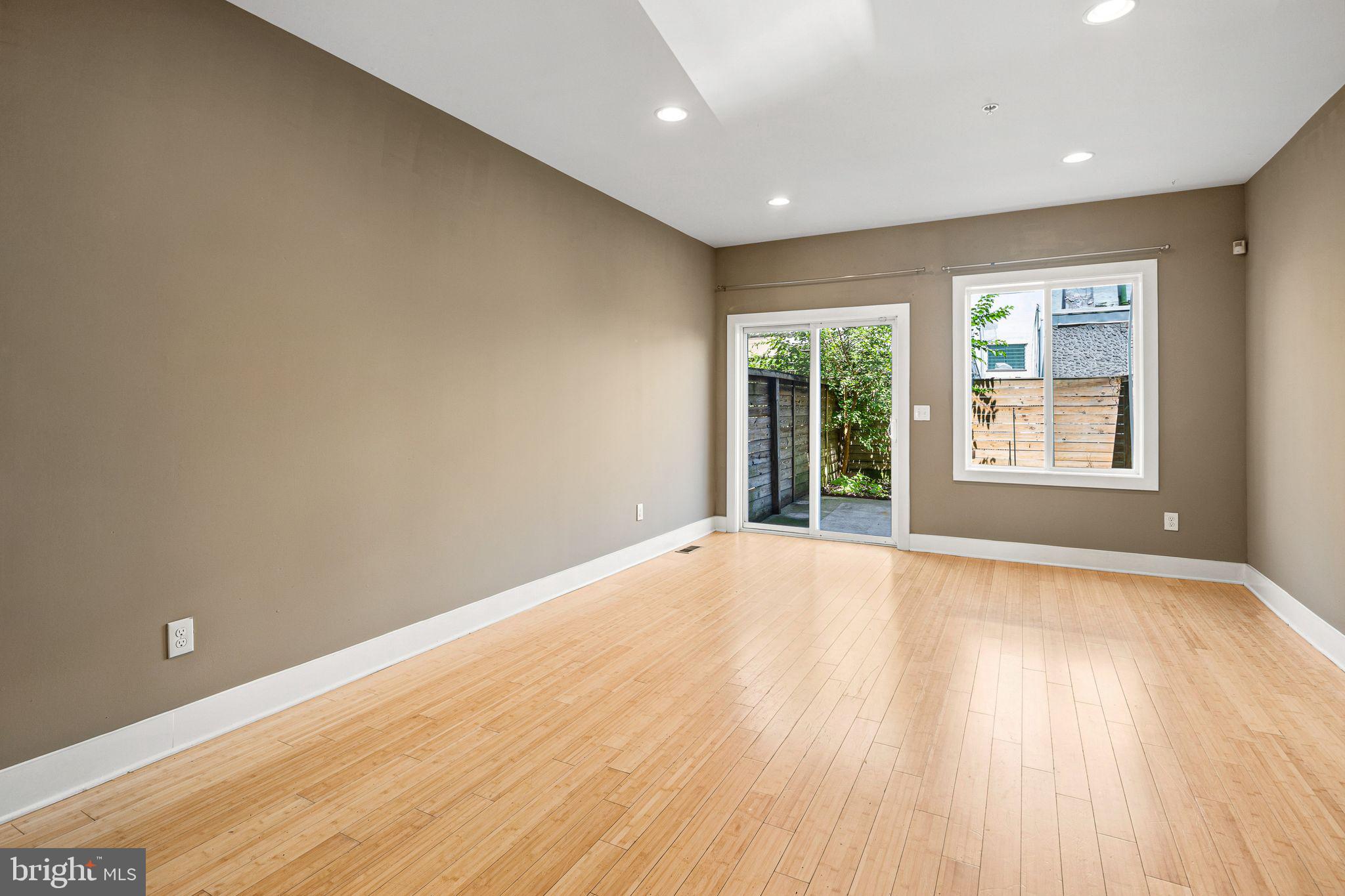 FISHTOWN - Residential