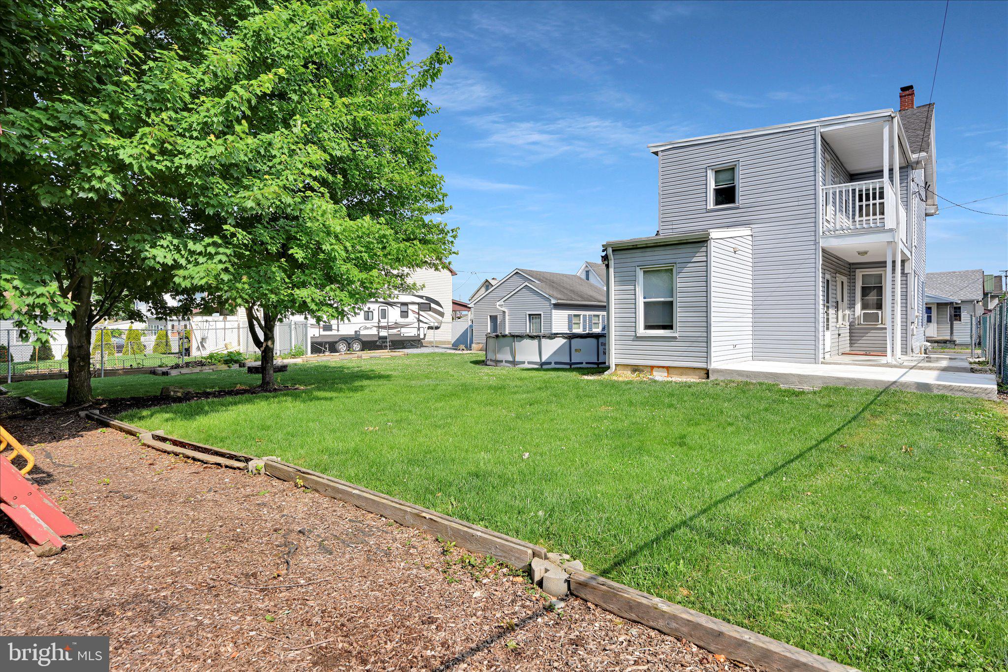 HEBRON - Residential