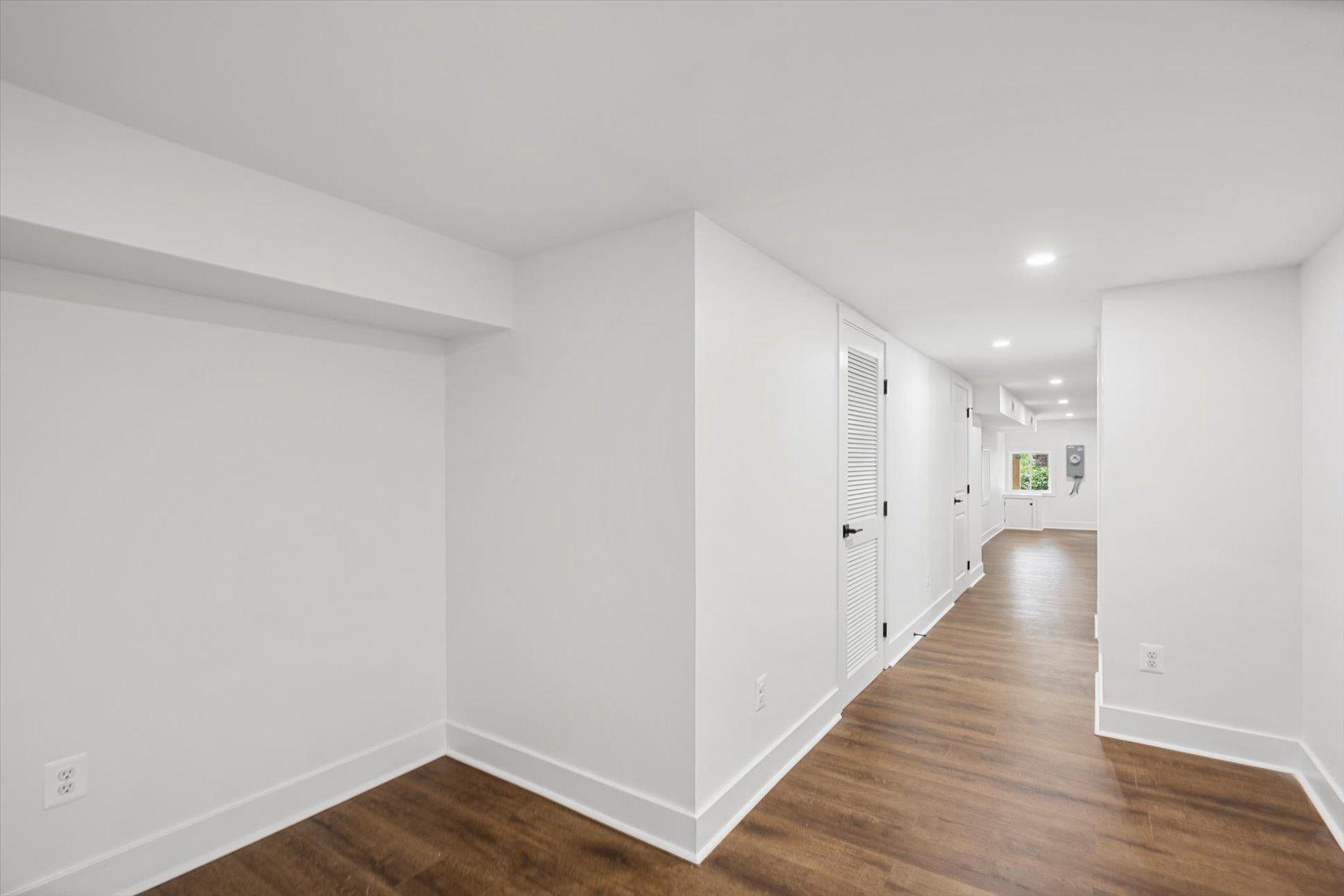EAST BALTIMORE MIDWAY - Residential