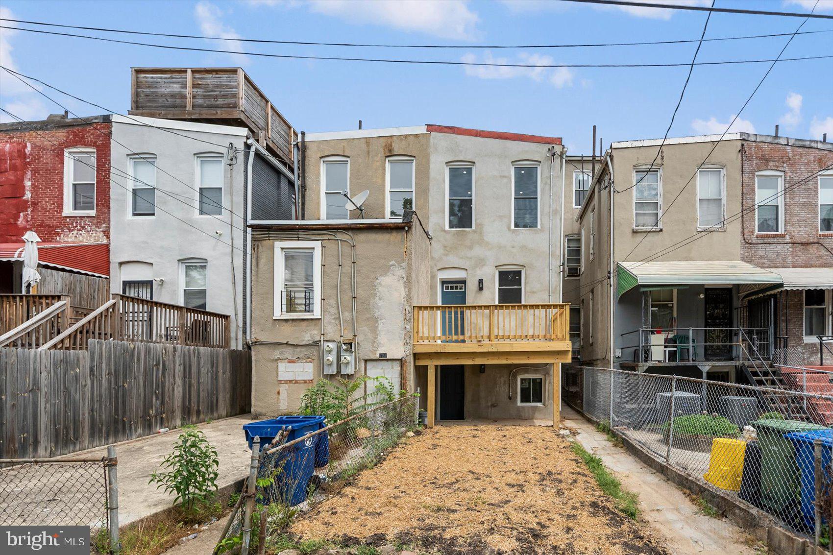EAST BALTIMORE MIDWAY - Residential
