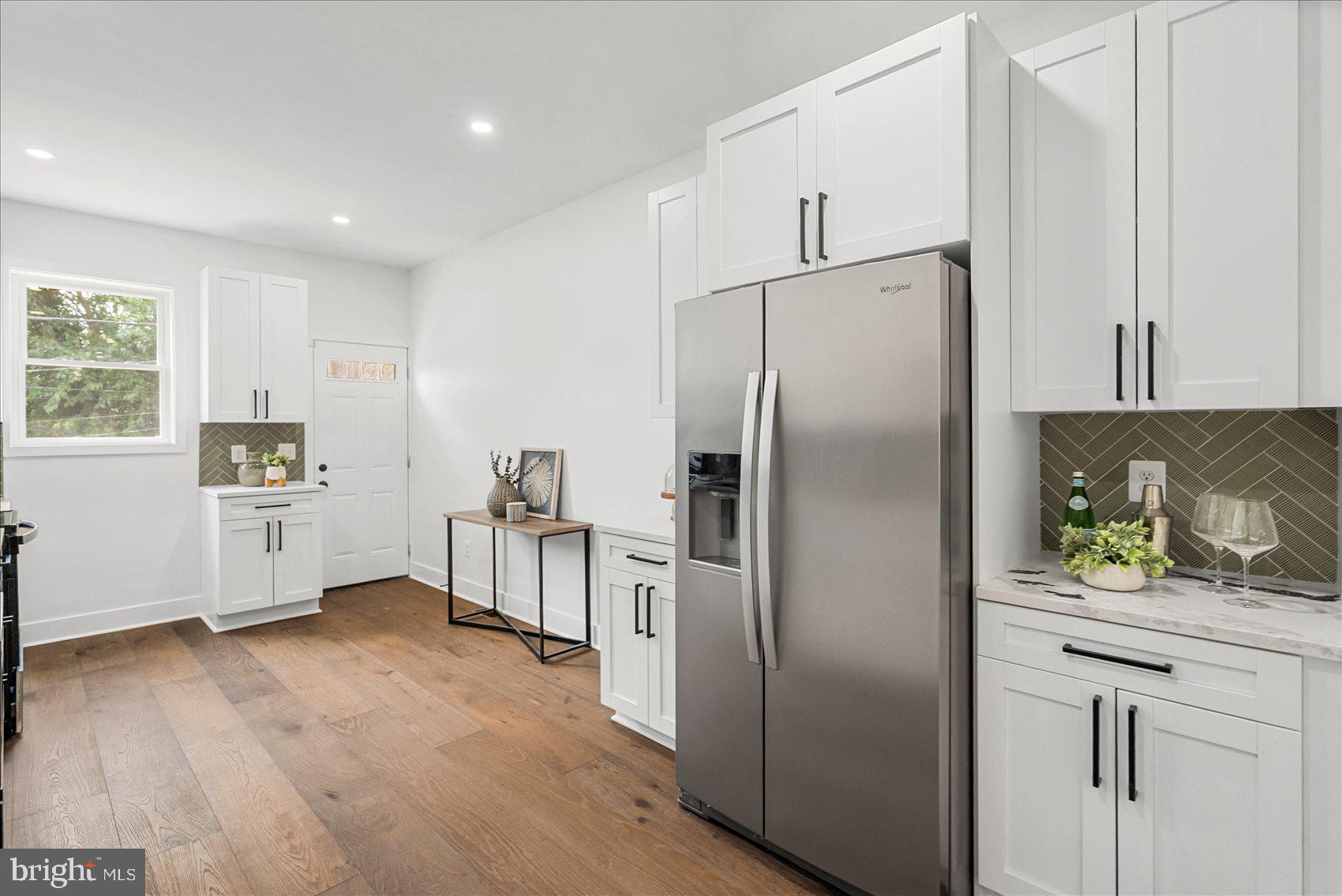 EAST BALTIMORE MIDWAY - Residential