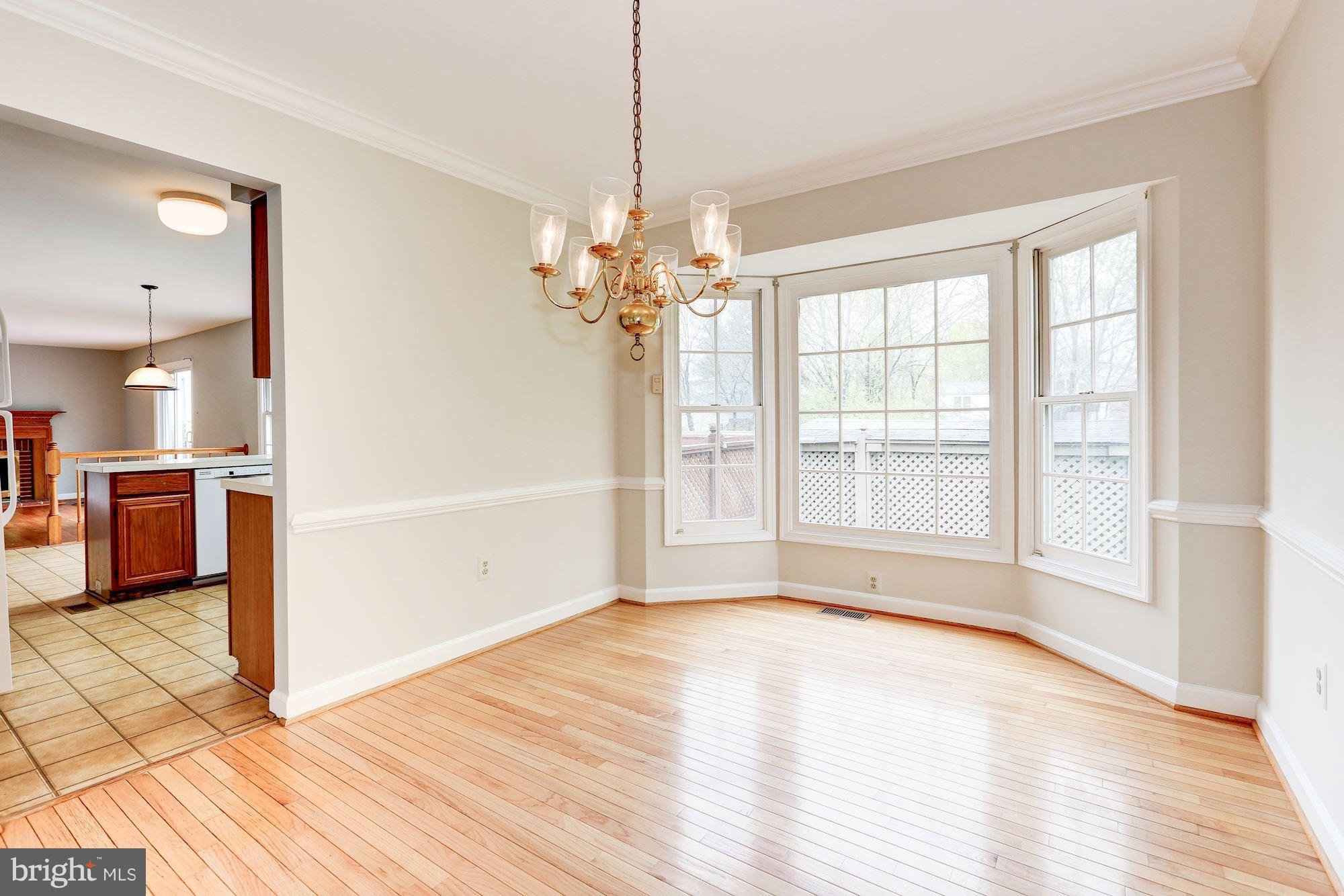SENECA CHASE - Residential