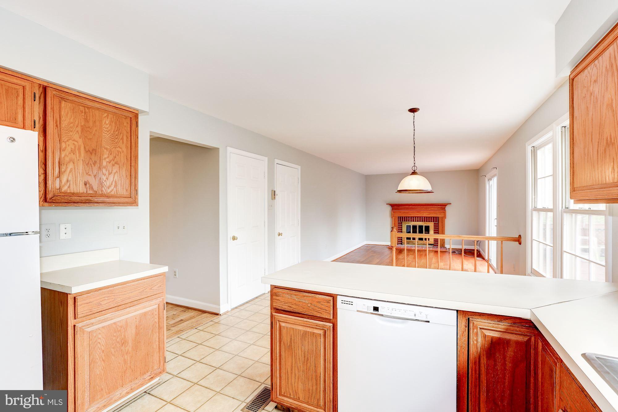 SENECA CHASE - Residential
