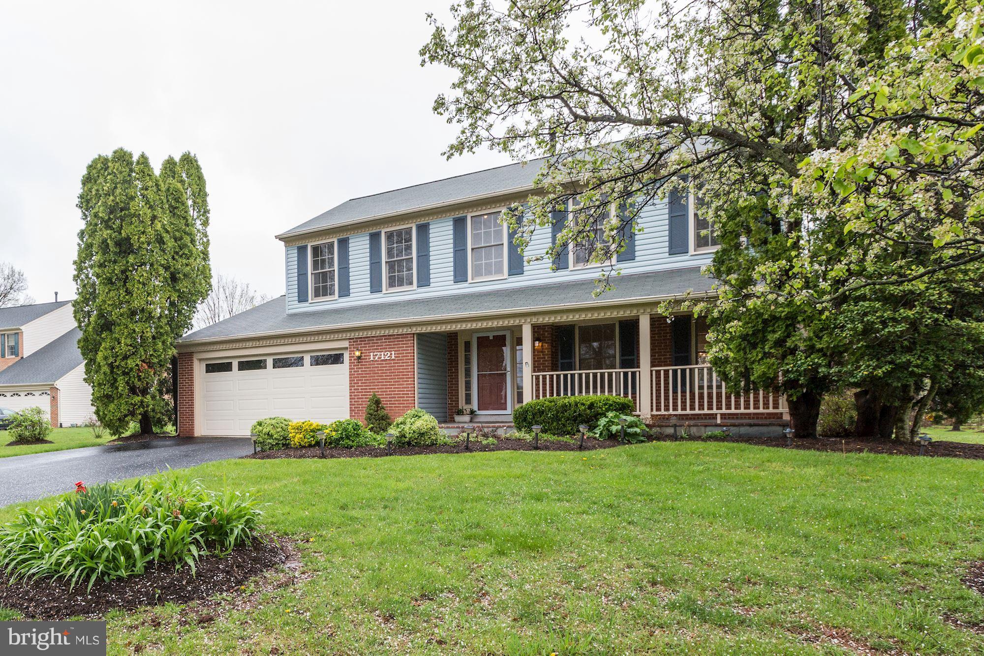 SENECA CHASE - Residential