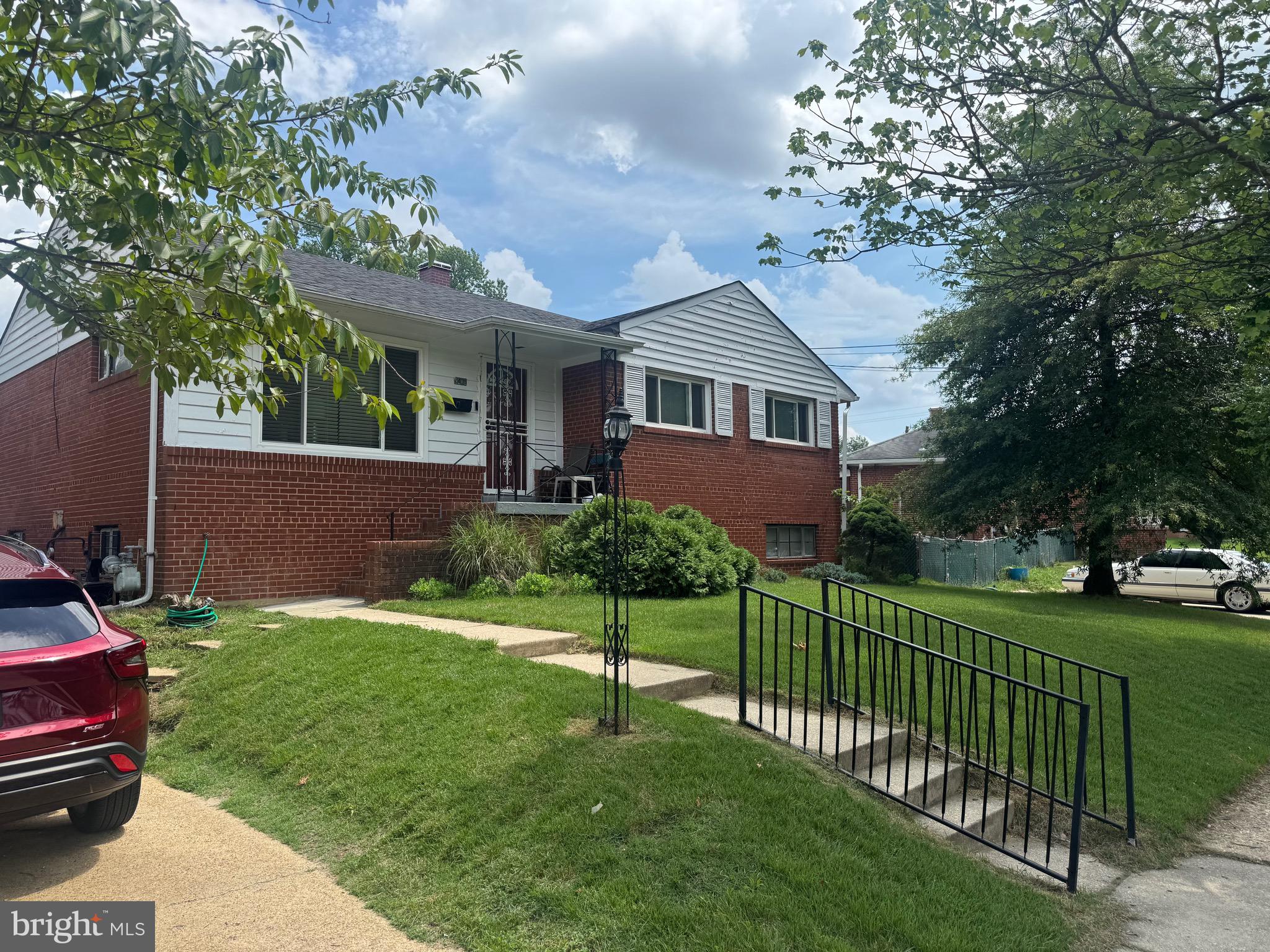 DISTRICT HEIGHTS - Residential