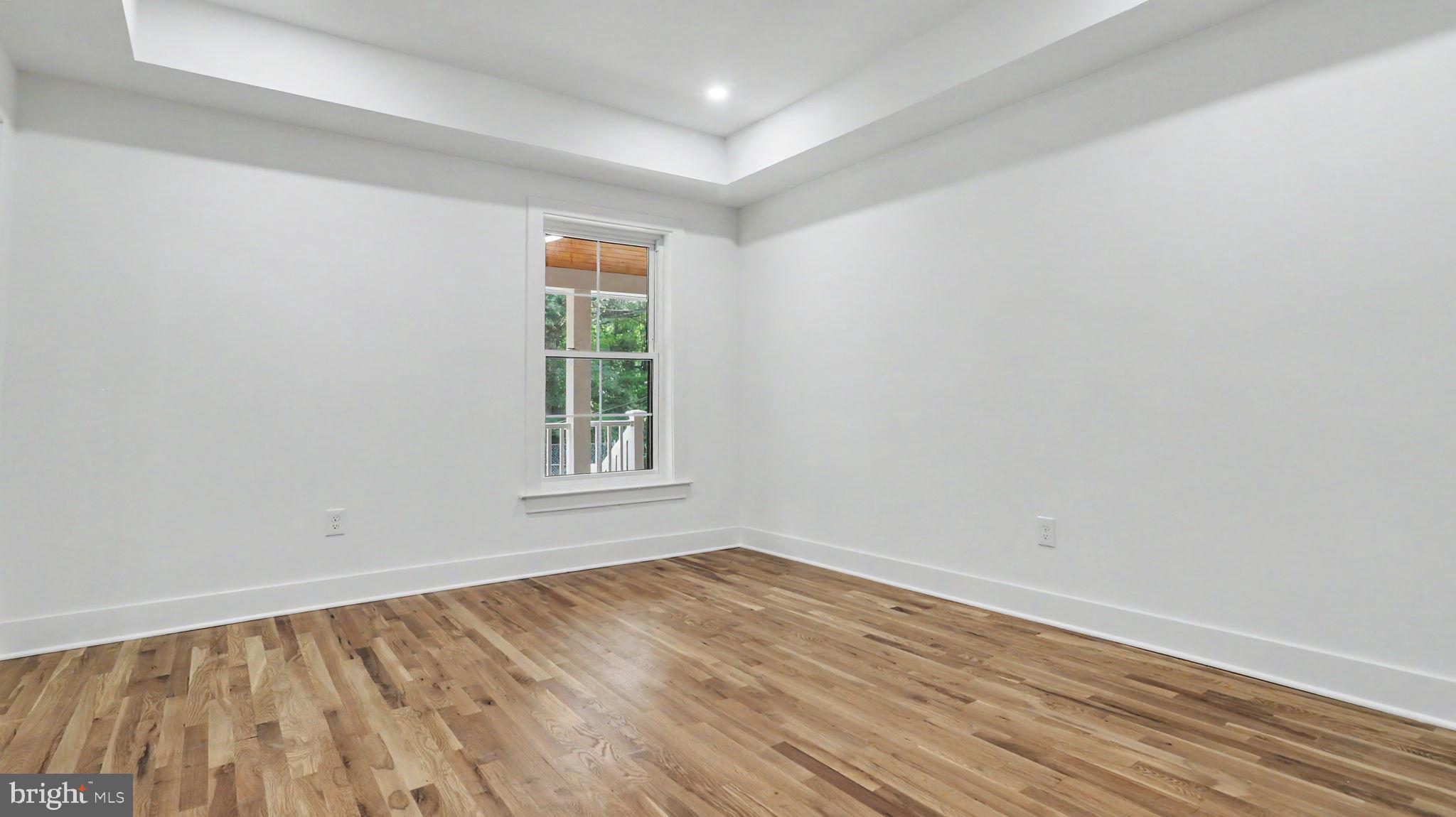 RIVERDALE PARK - Residential