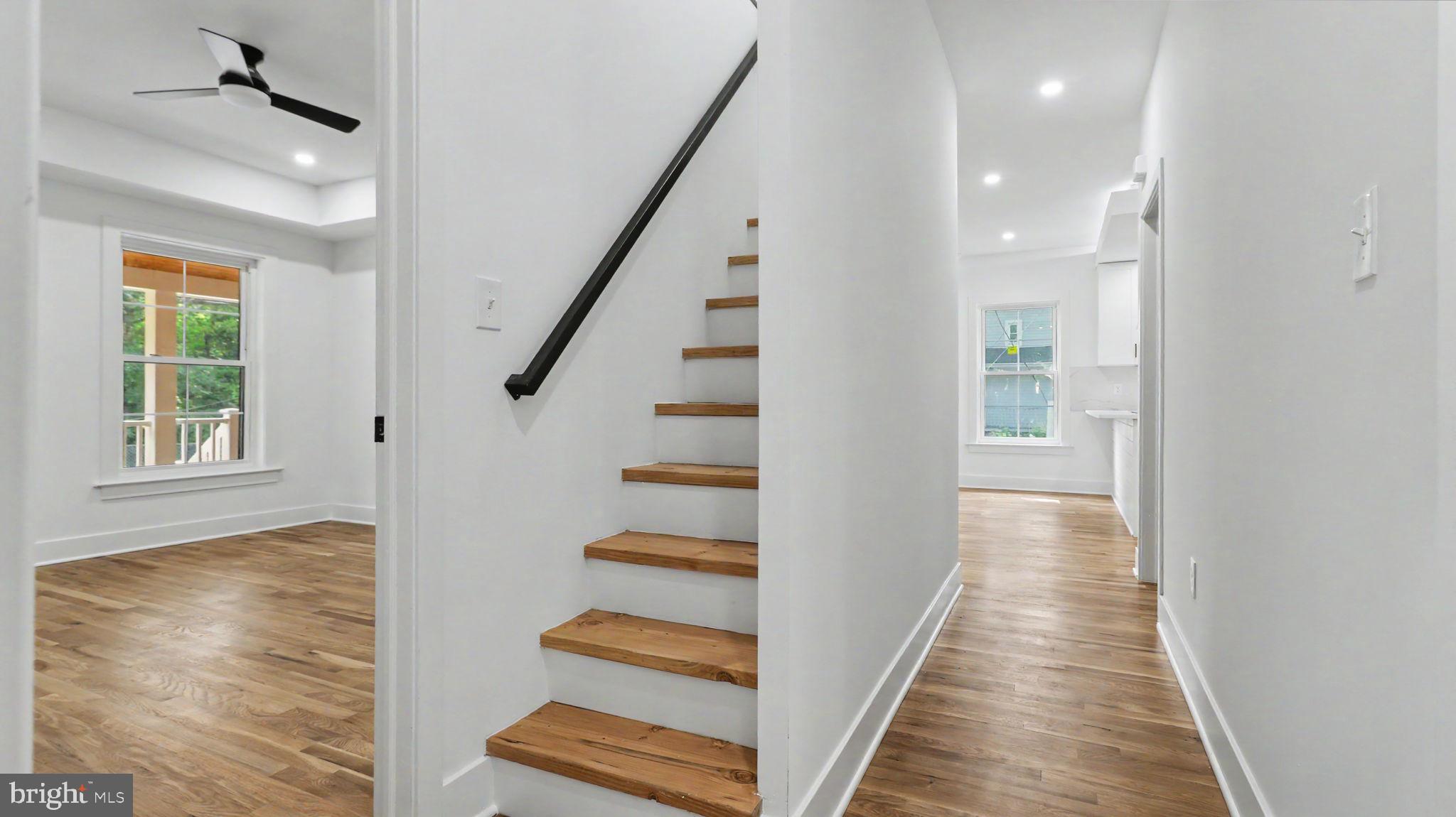 RIVERDALE PARK - Residential