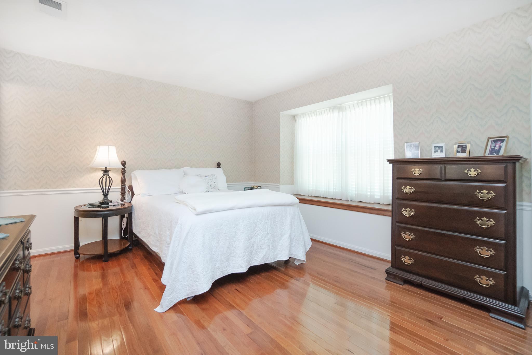 MONTCLAIR - Residential