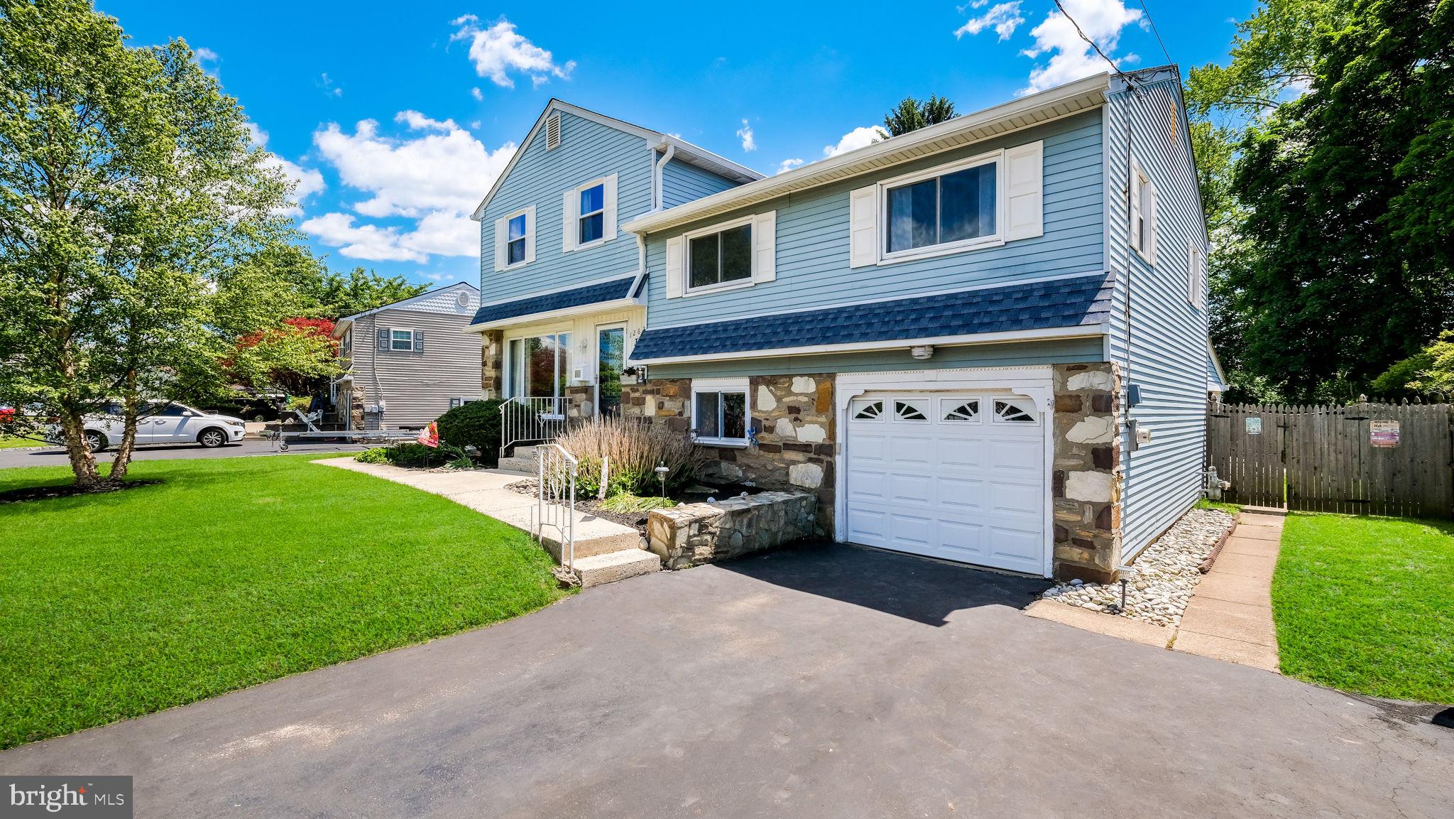 BROOKDALE GDNS - Residential