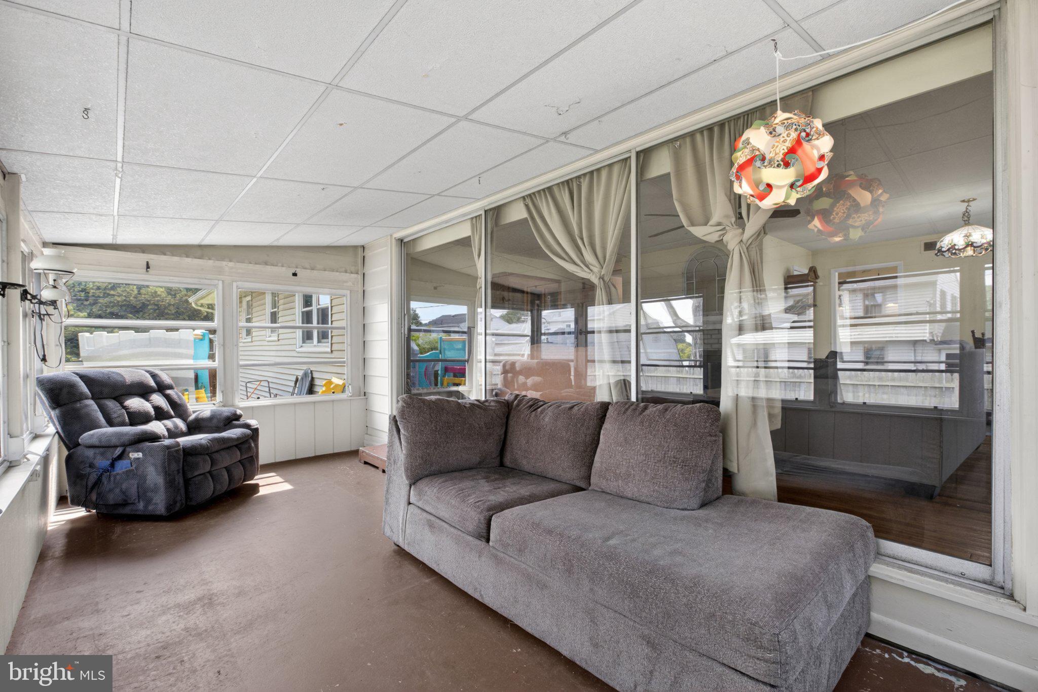 PENN ACRES - Residential