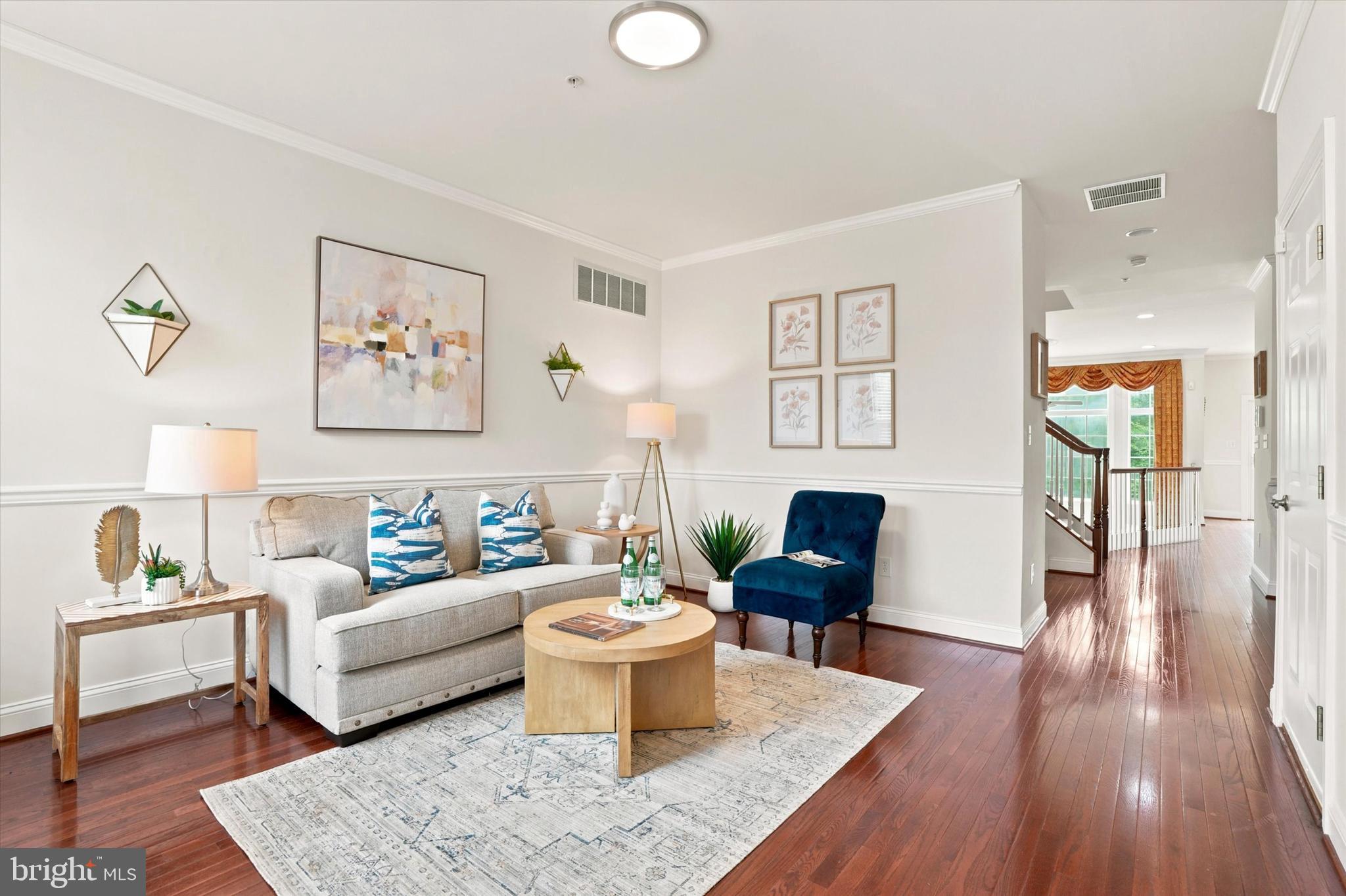TH AT HERITAGE CNTR - Residential