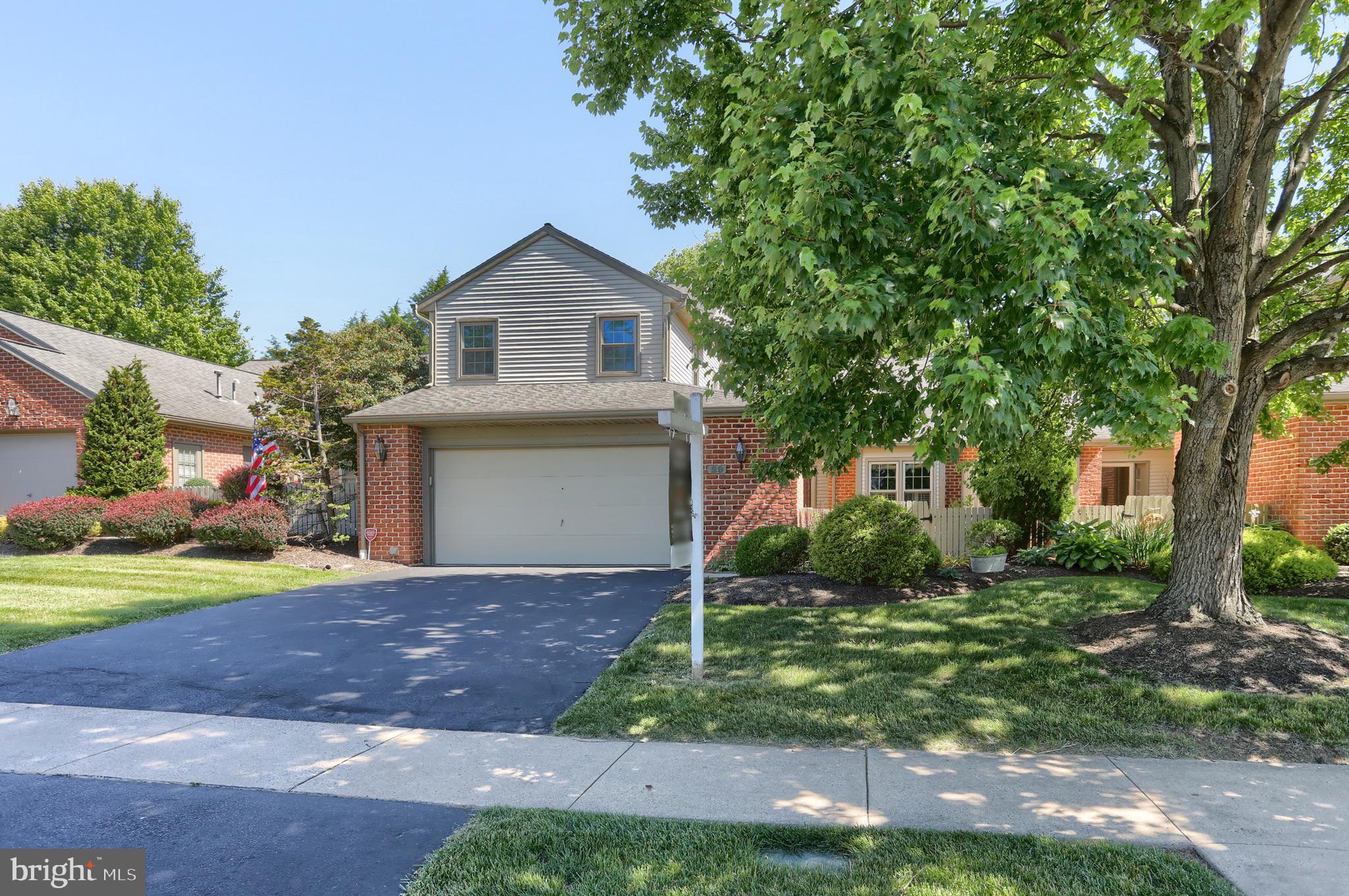CAMBRIDGE COMMONS - Residential