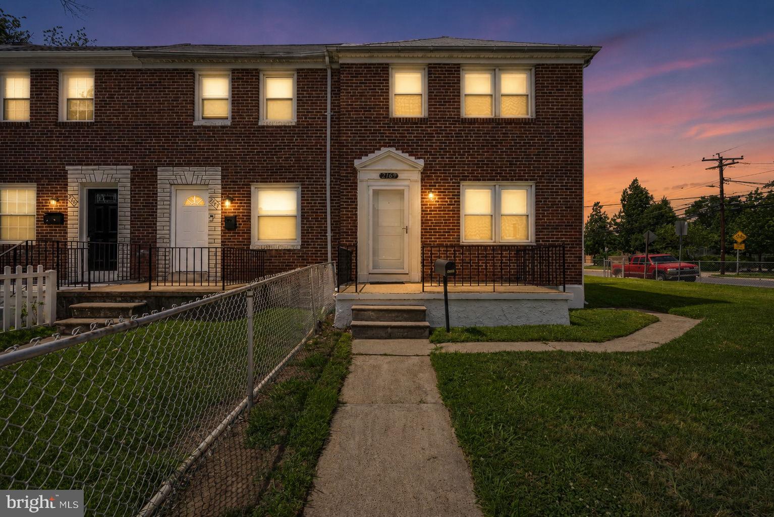 HAWTHORNE - Residential