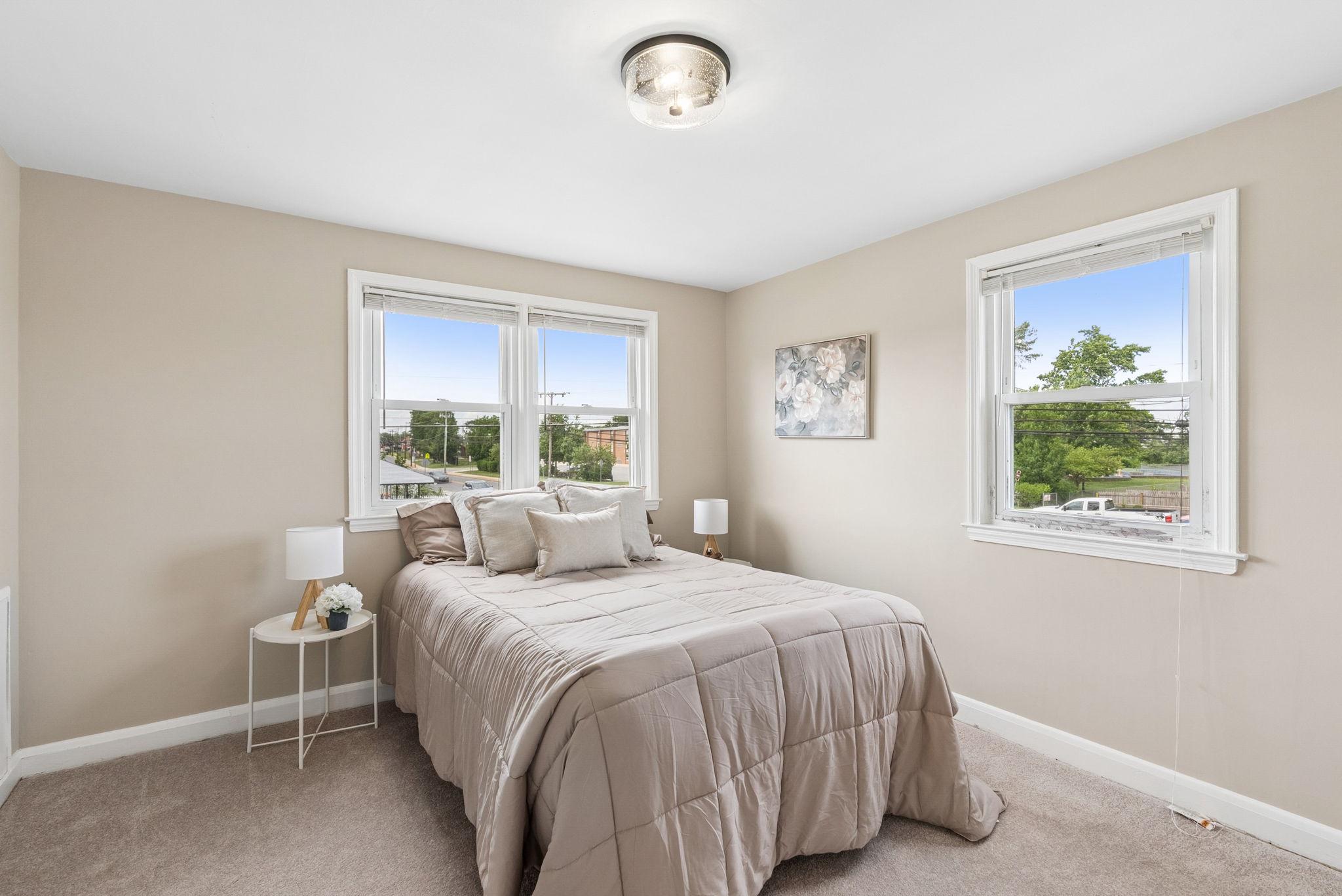 HAWTHORNE - Residential