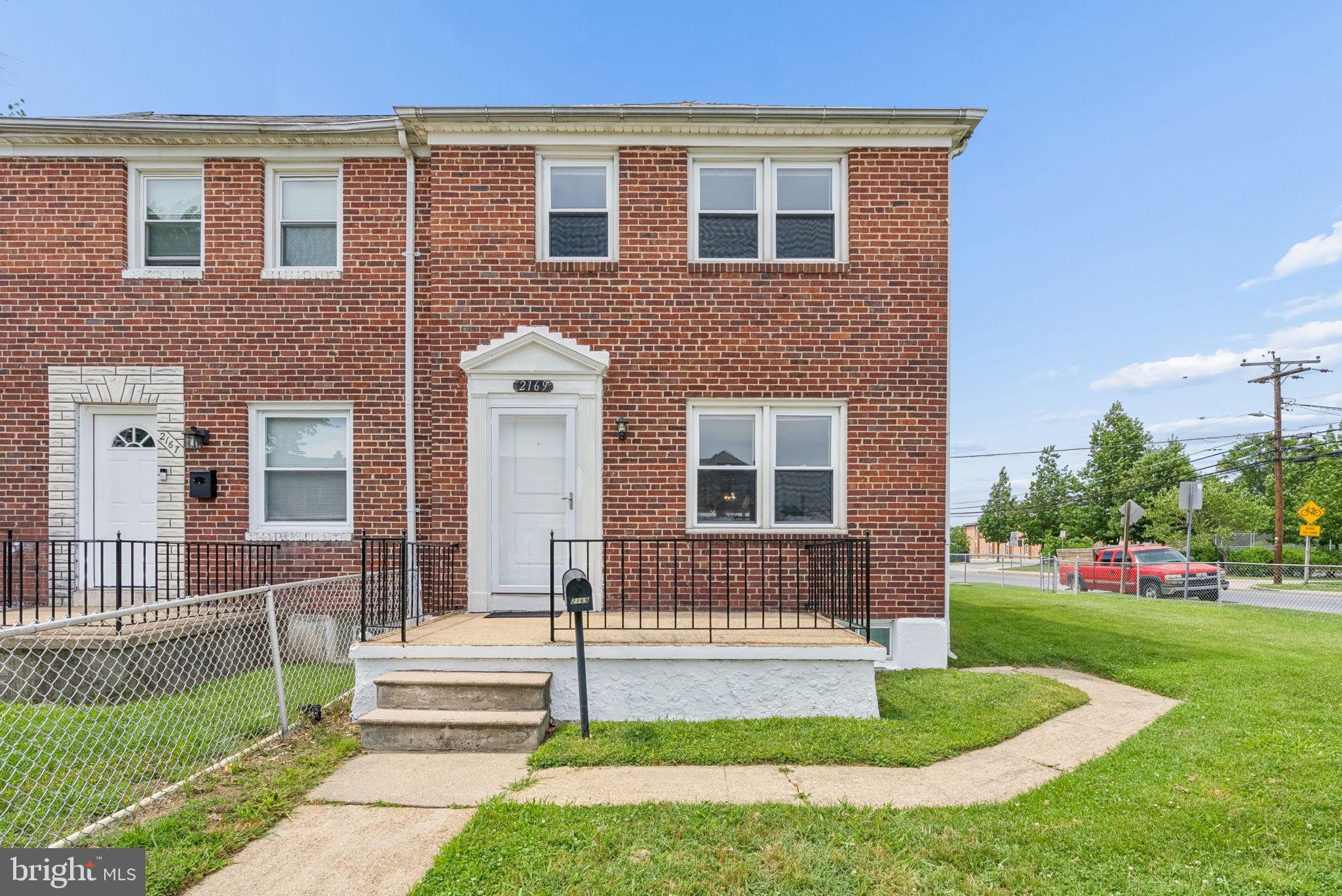 HAWTHORNE - Residential