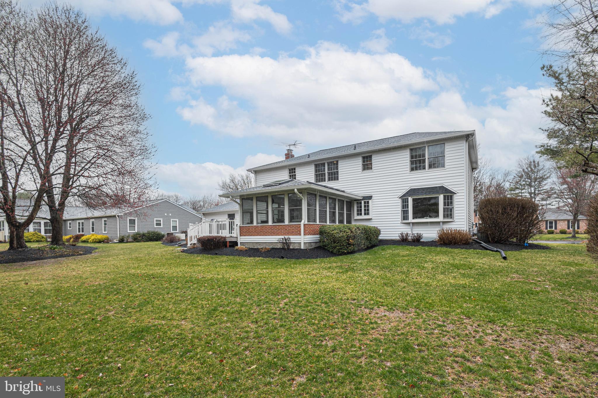 WYNNEWOOD - Residential