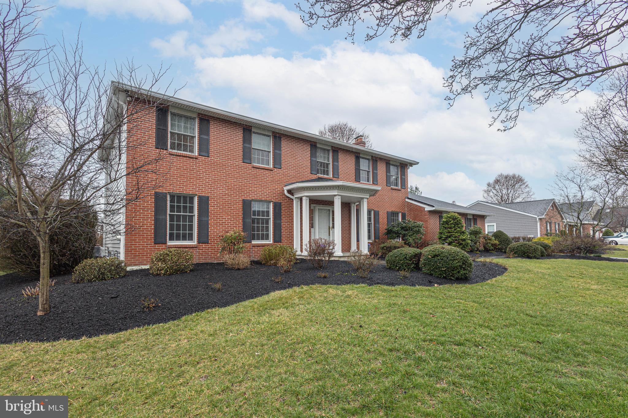 WYNNEWOOD - Residential