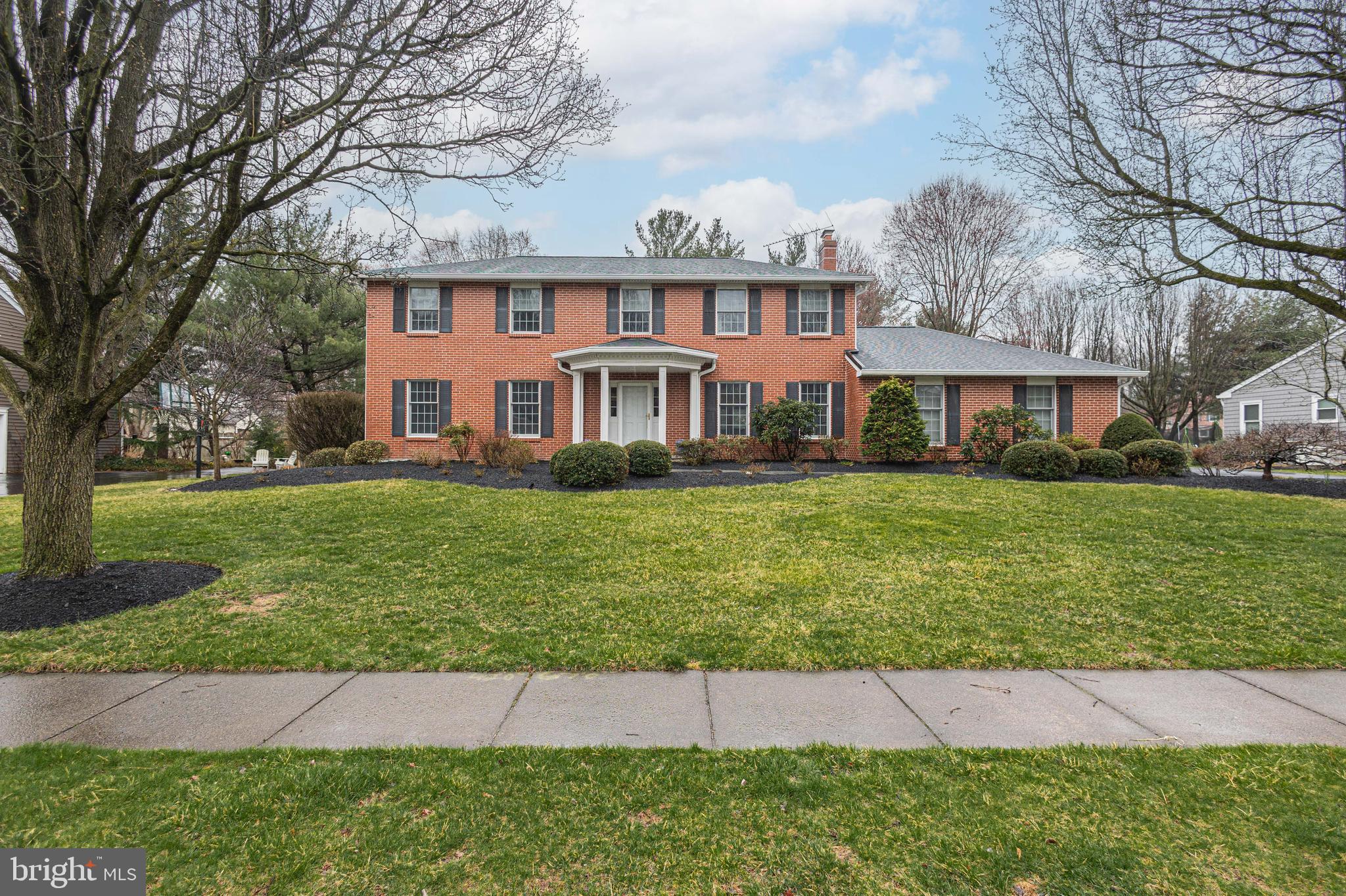 WYNNEWOOD - Residential
