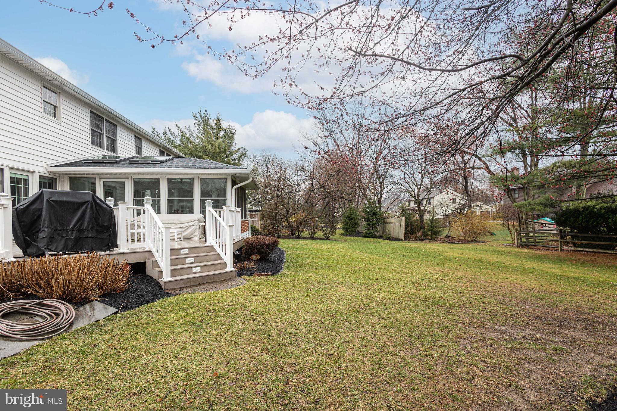 WYNNEWOOD - Residential