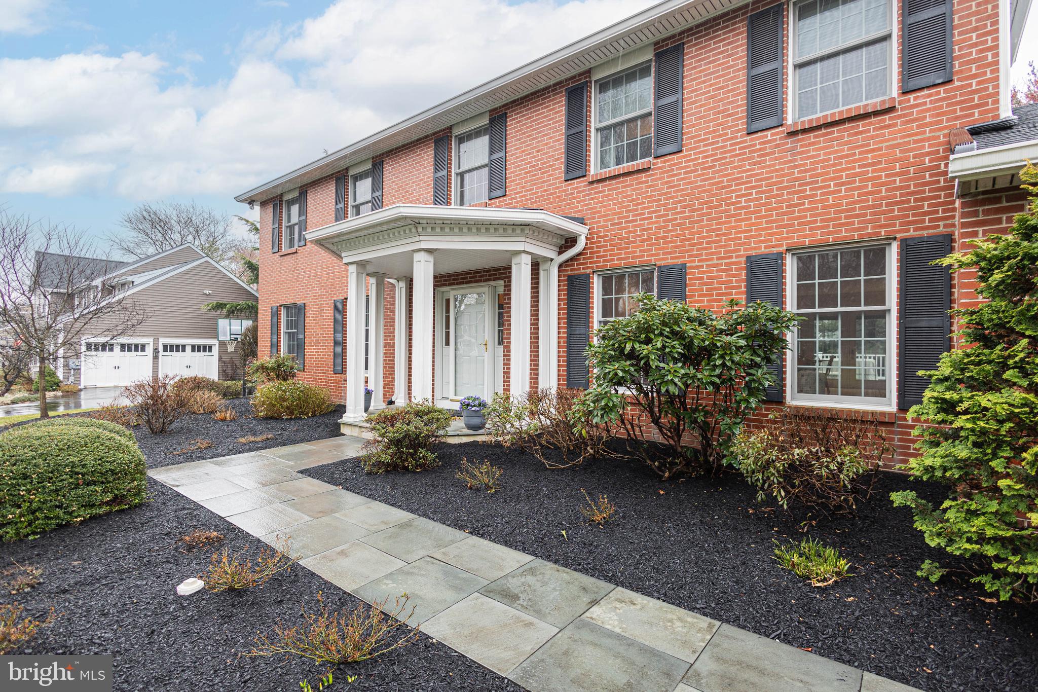 WYNNEWOOD - Residential