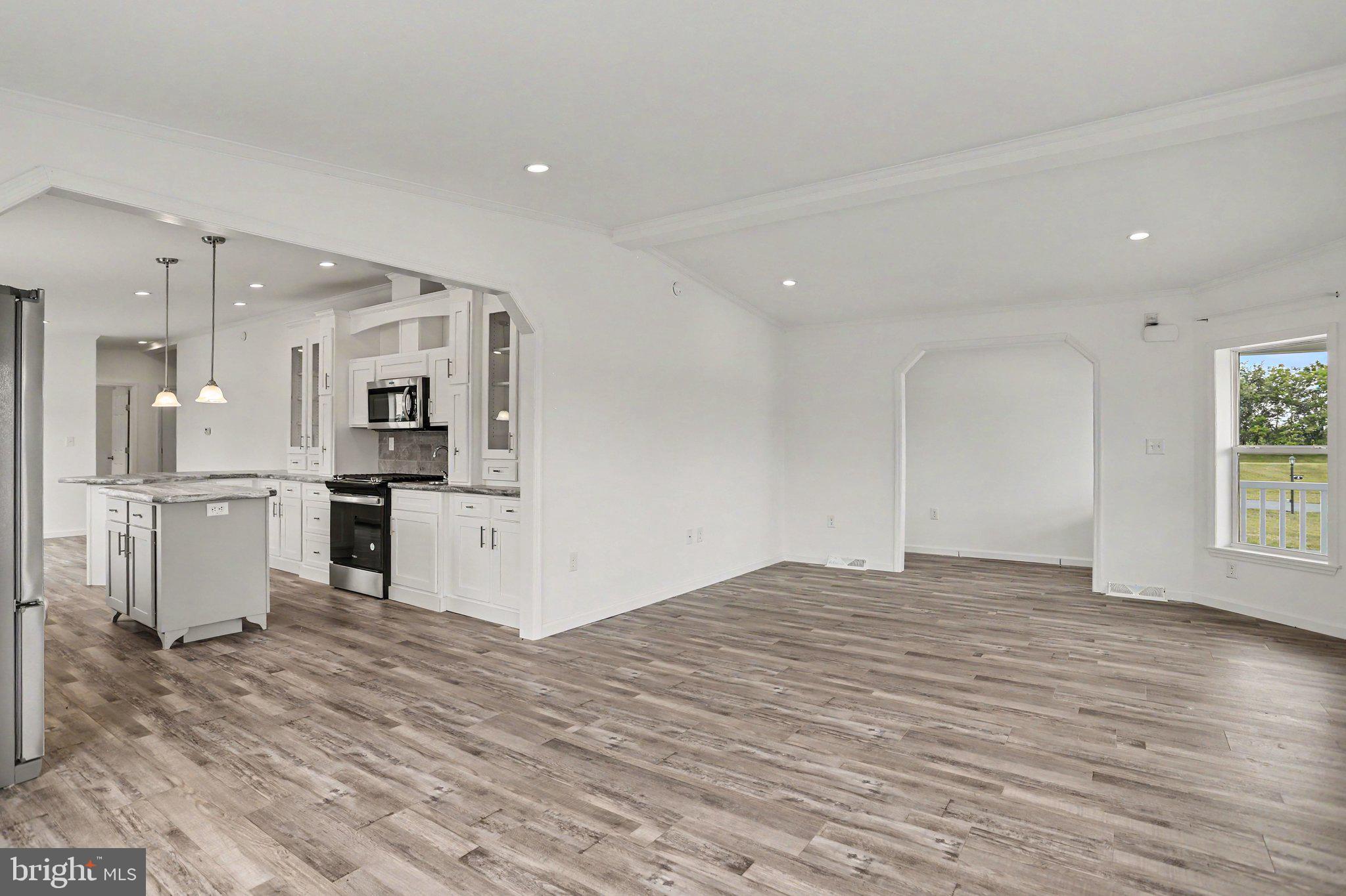 SHADOWSTONE VILLAGE - Residential