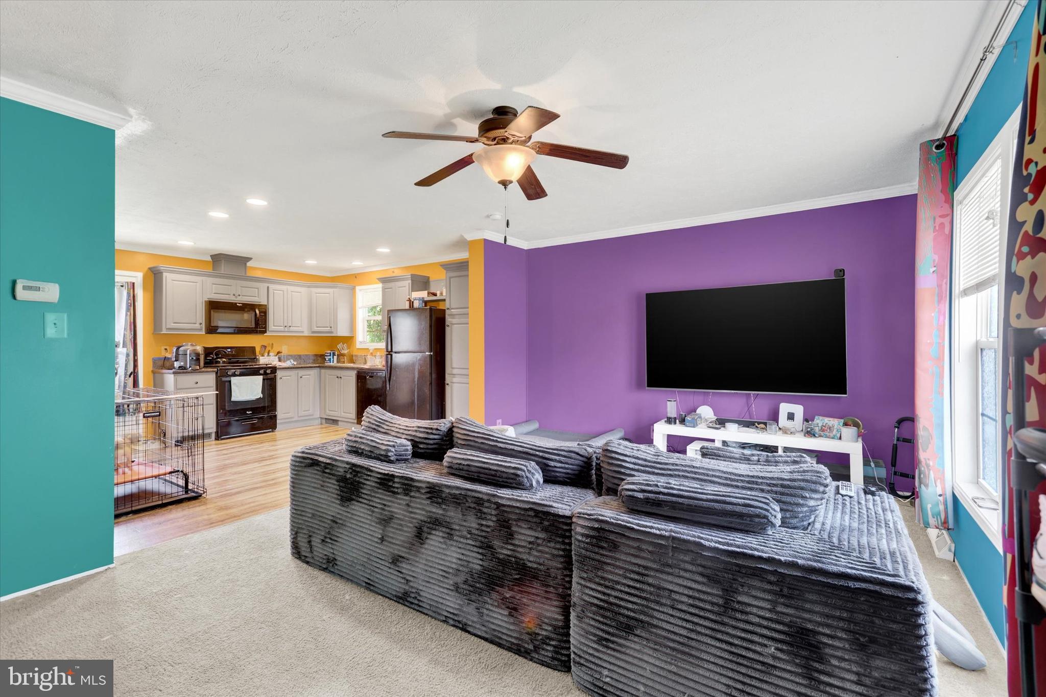 NORTHVIEW MANOR - Residential