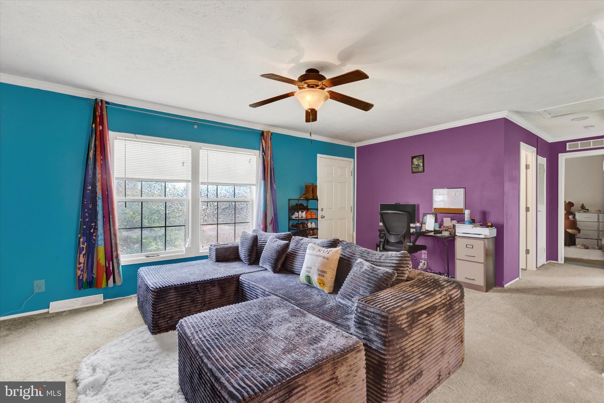 NORTHVIEW MANOR - Residential