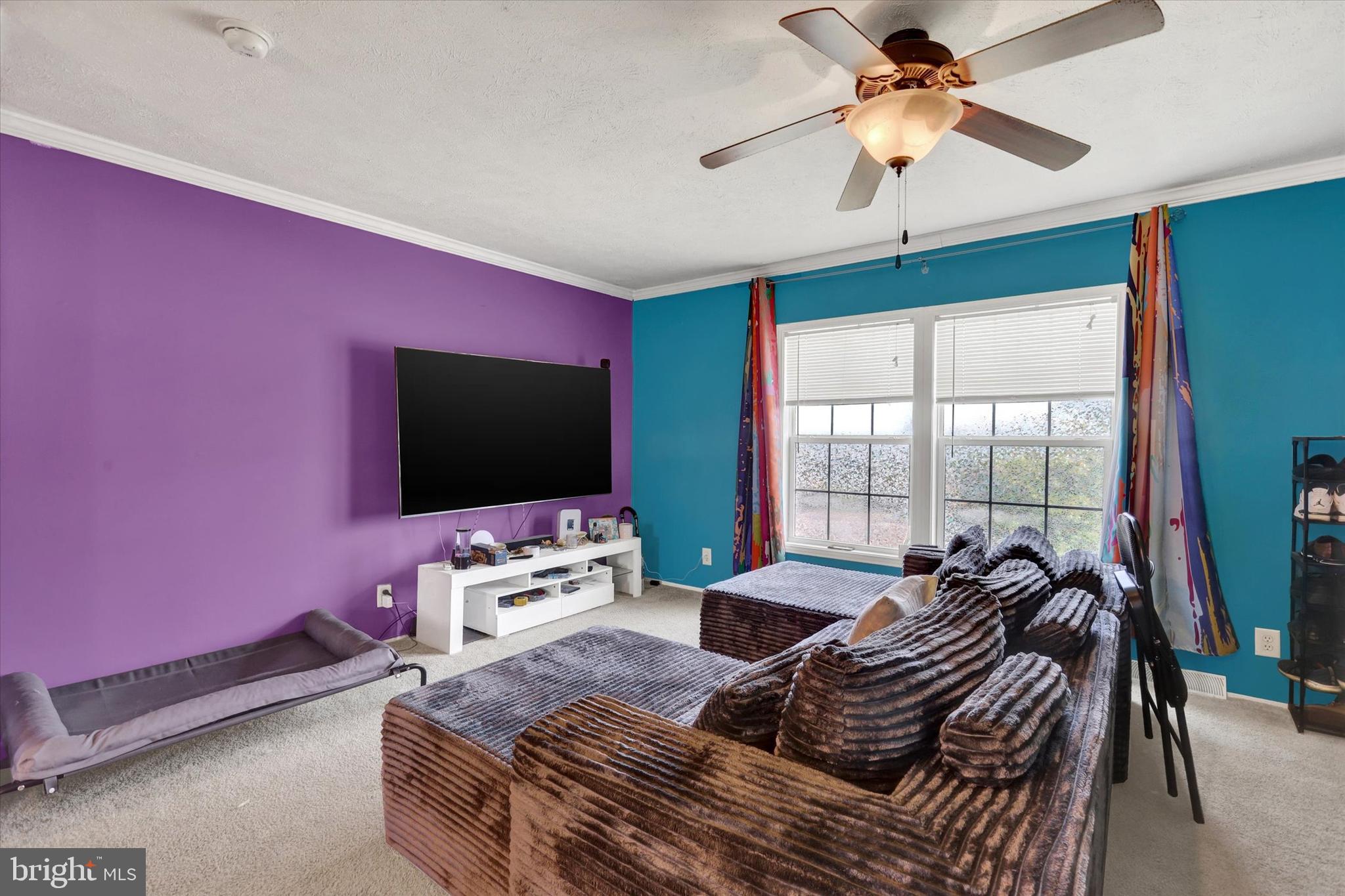 NORTHVIEW MANOR - Residential