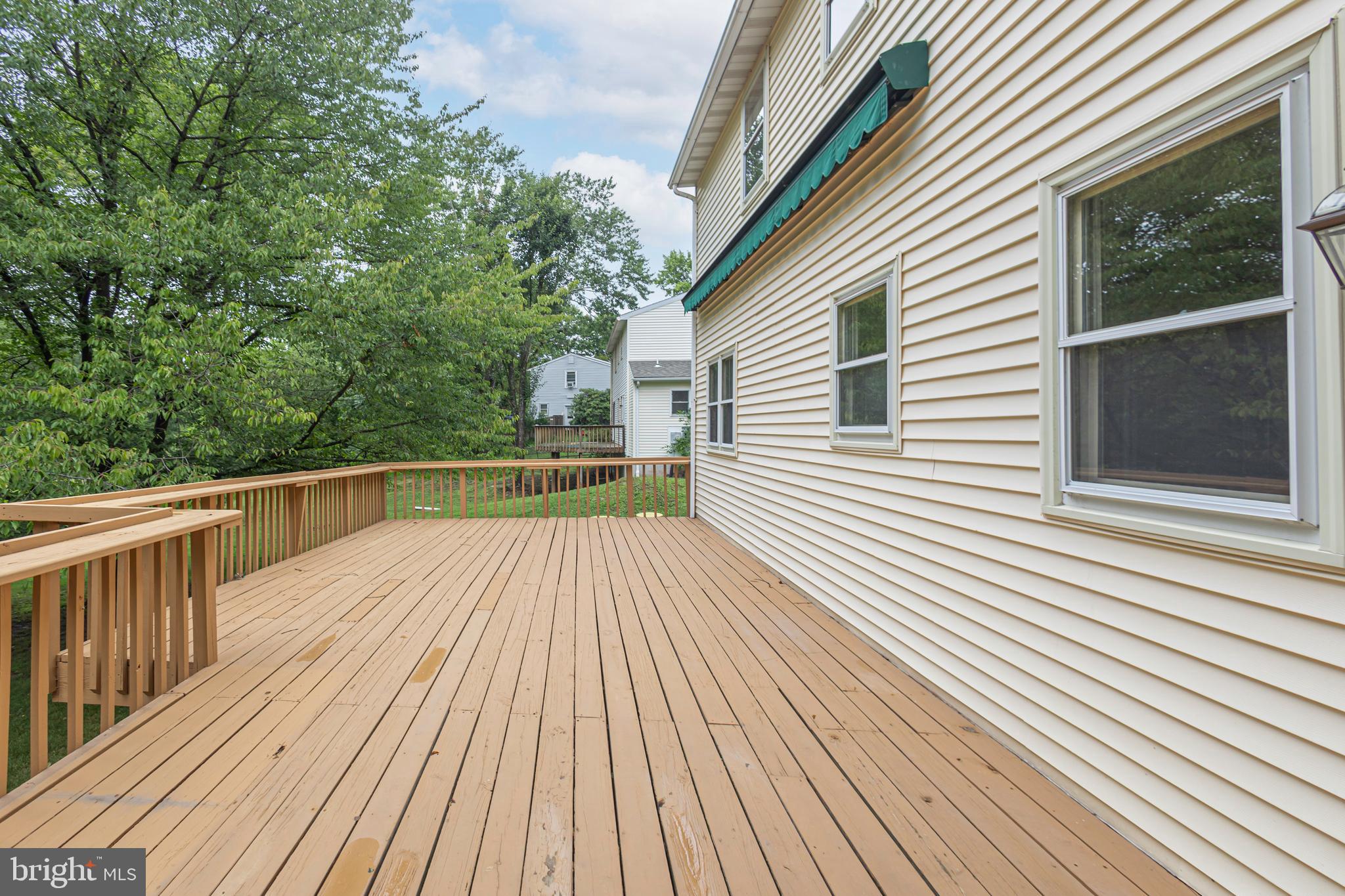 PLEASANT MDWS - Residential