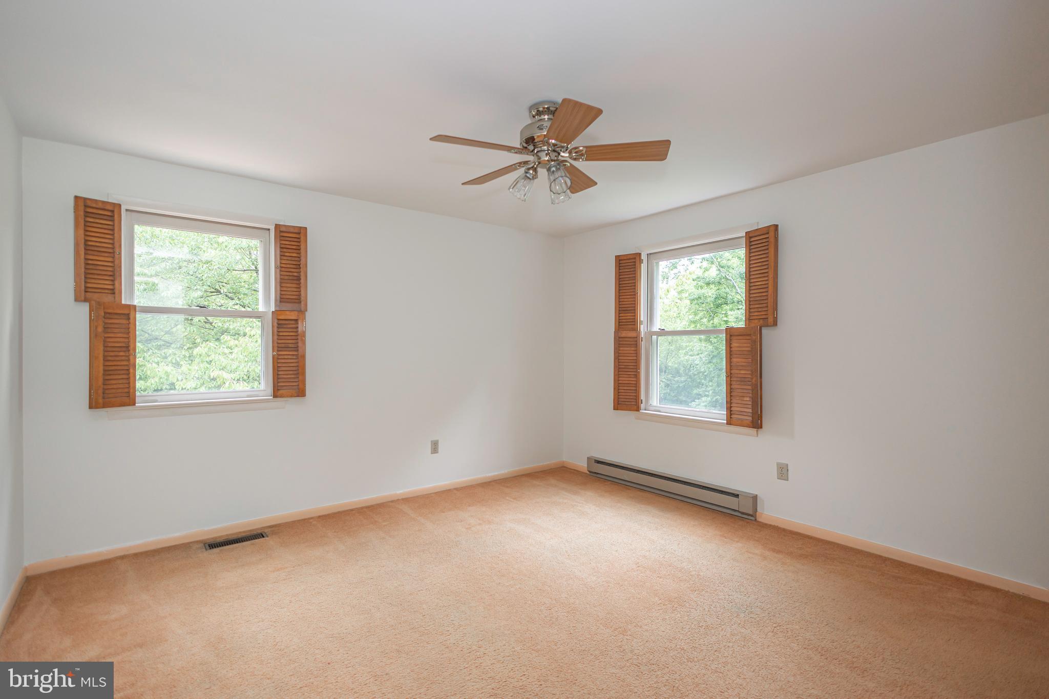PLEASANT MDWS - Residential