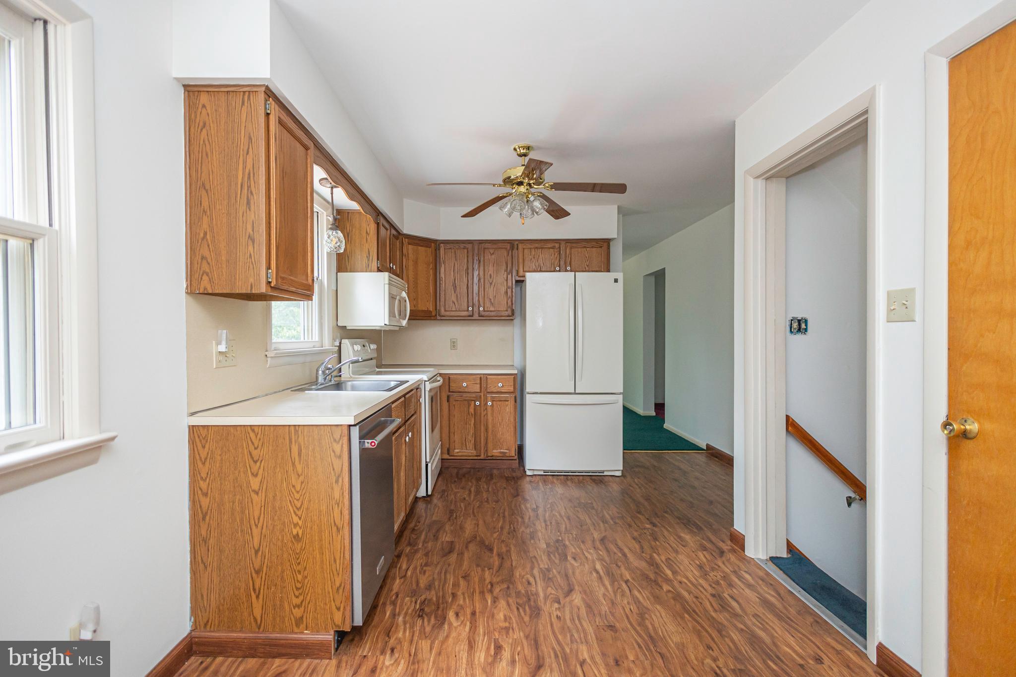 PLEASANT MDWS - Residential