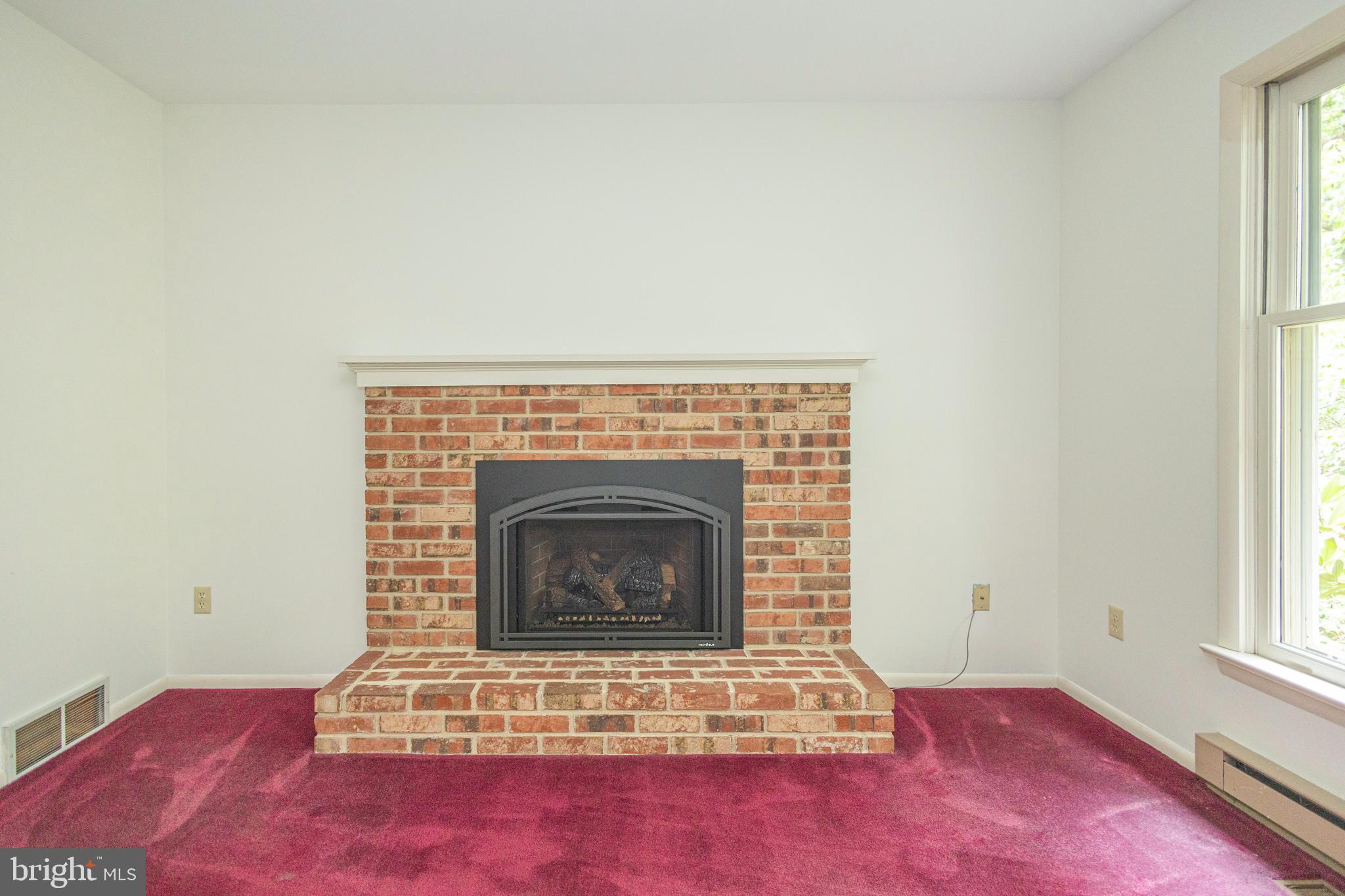 PLEASANT MDWS - Residential