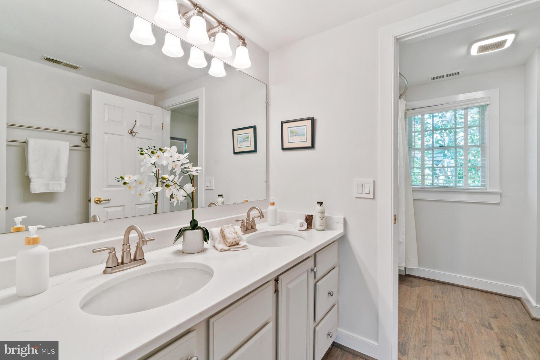 CHURCH NECK - Residential