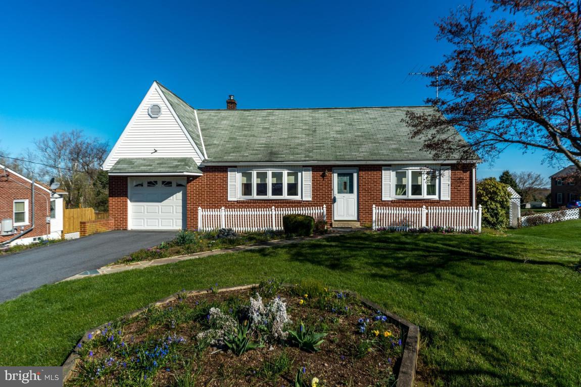 This classic Cape offers 2 bedrooms & bath on the 1st flr + a comfortable living room, ample eat-in kitchen & pleasant 4-season sun porch. The 2nd flr offers 2 additional bedrooms. The walk-out finished basement provides a great place to entertain or just relax. The basement also has a kitchen/workshop & bath off the large family room. In addition, this property has a deck & nice size yard to enjoy the outdoors. Call today to see this great home.