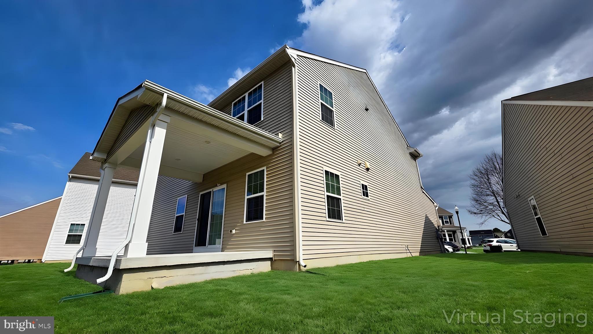 WOOD CREEK GOLF COMM - Residential